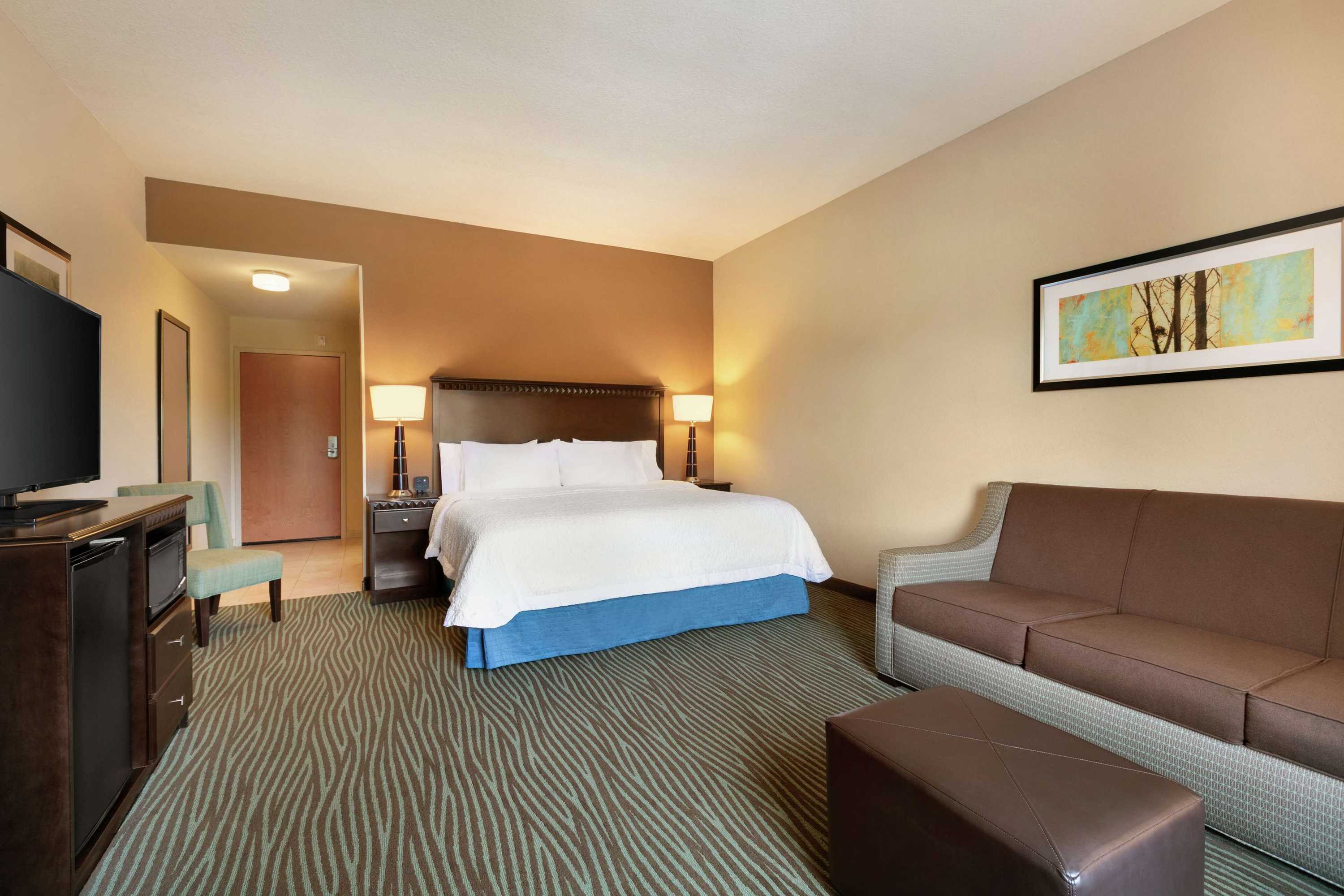Gift card for Hampton Inn & Suites Parkersburg Downtown Gift card for Hampton Inn & Suites Parkersburg Downtown