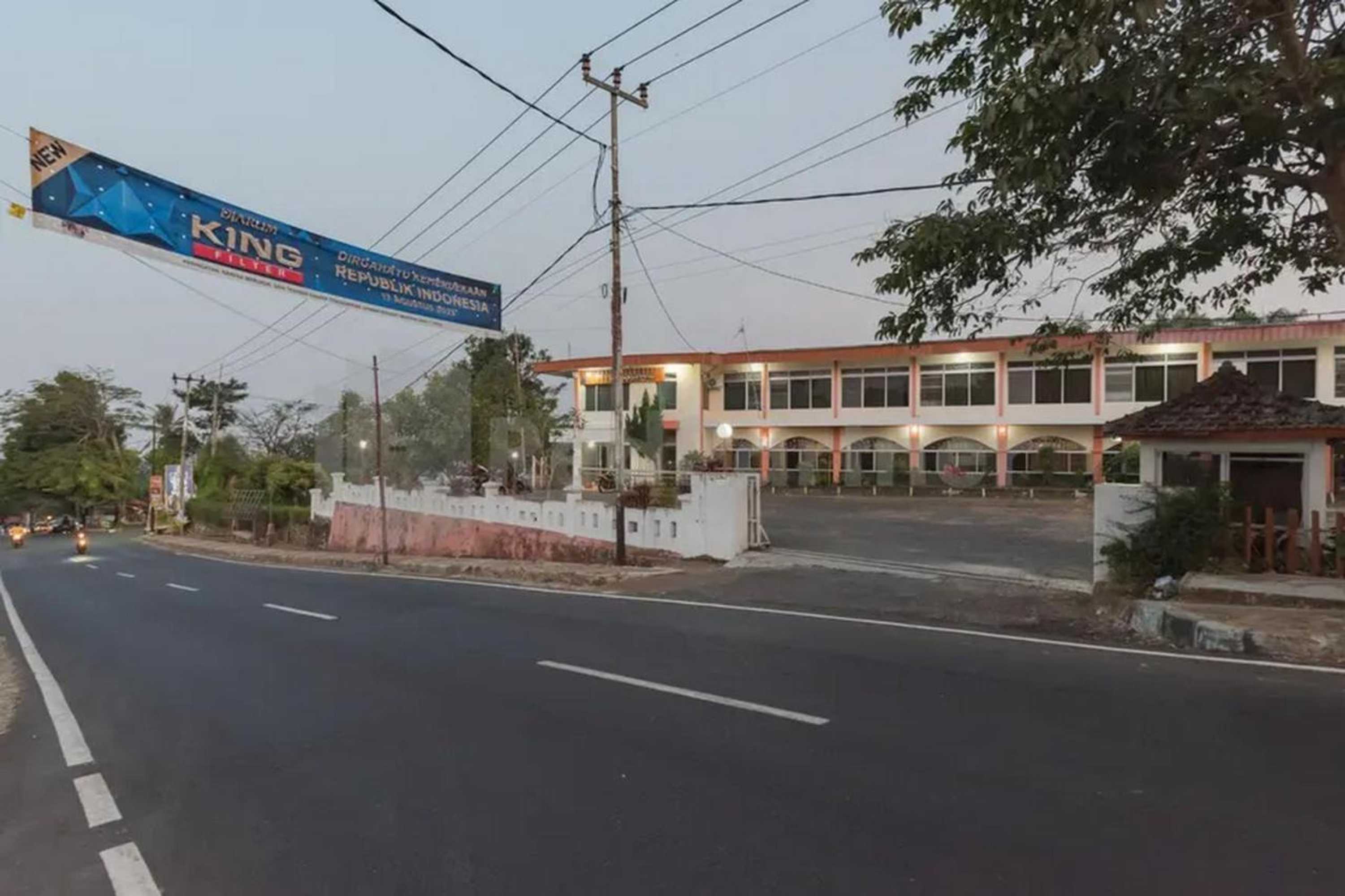 Gift card for Hotel Linggarjati Near Natural Park Twa Linggarjati Gift card for Hotel Linggarjati Near Natural Park Twa Linggarjati