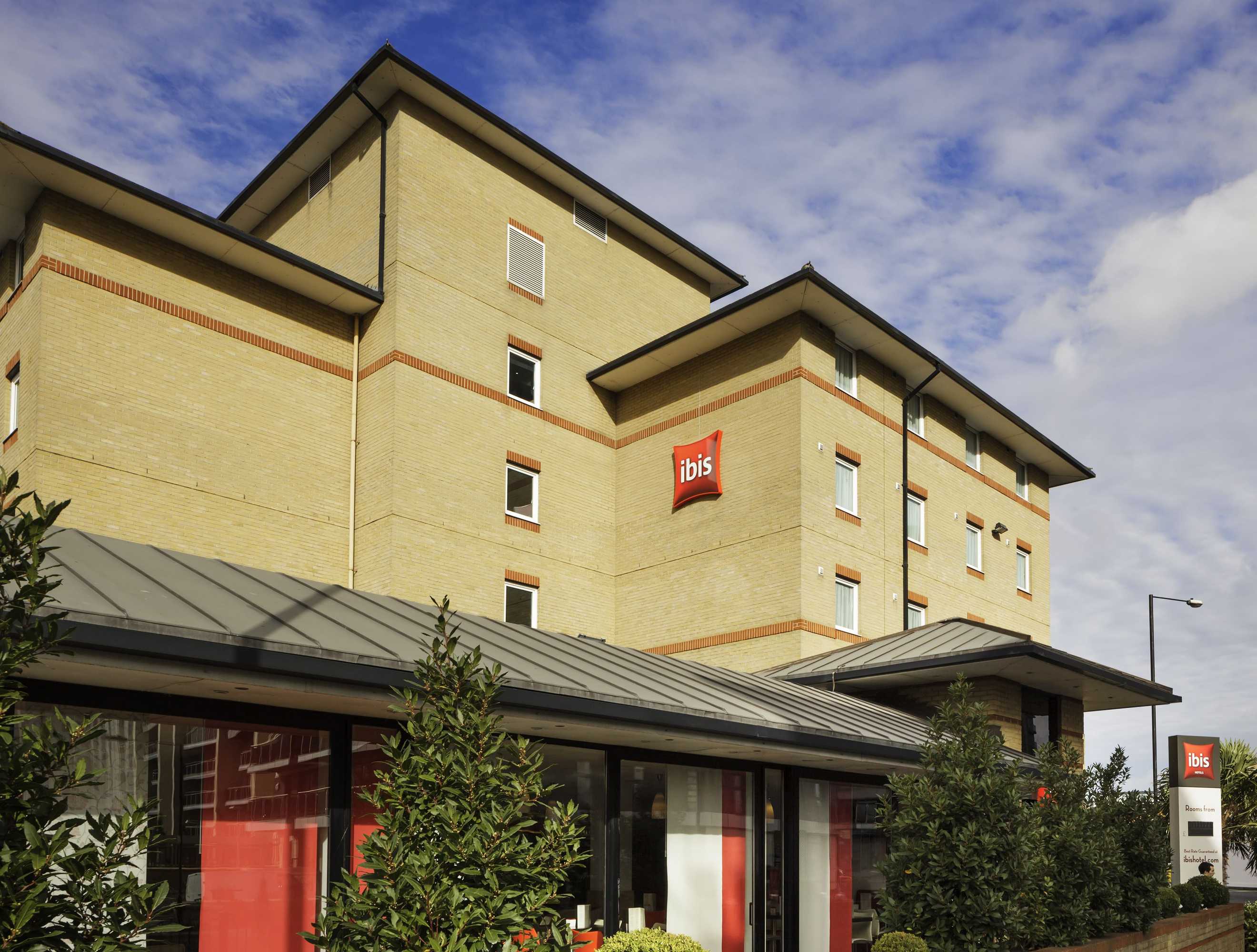 Gift card for Ibis London Docklands Canary Wharf Gift card for Ibis London Docklands Canary Wharf