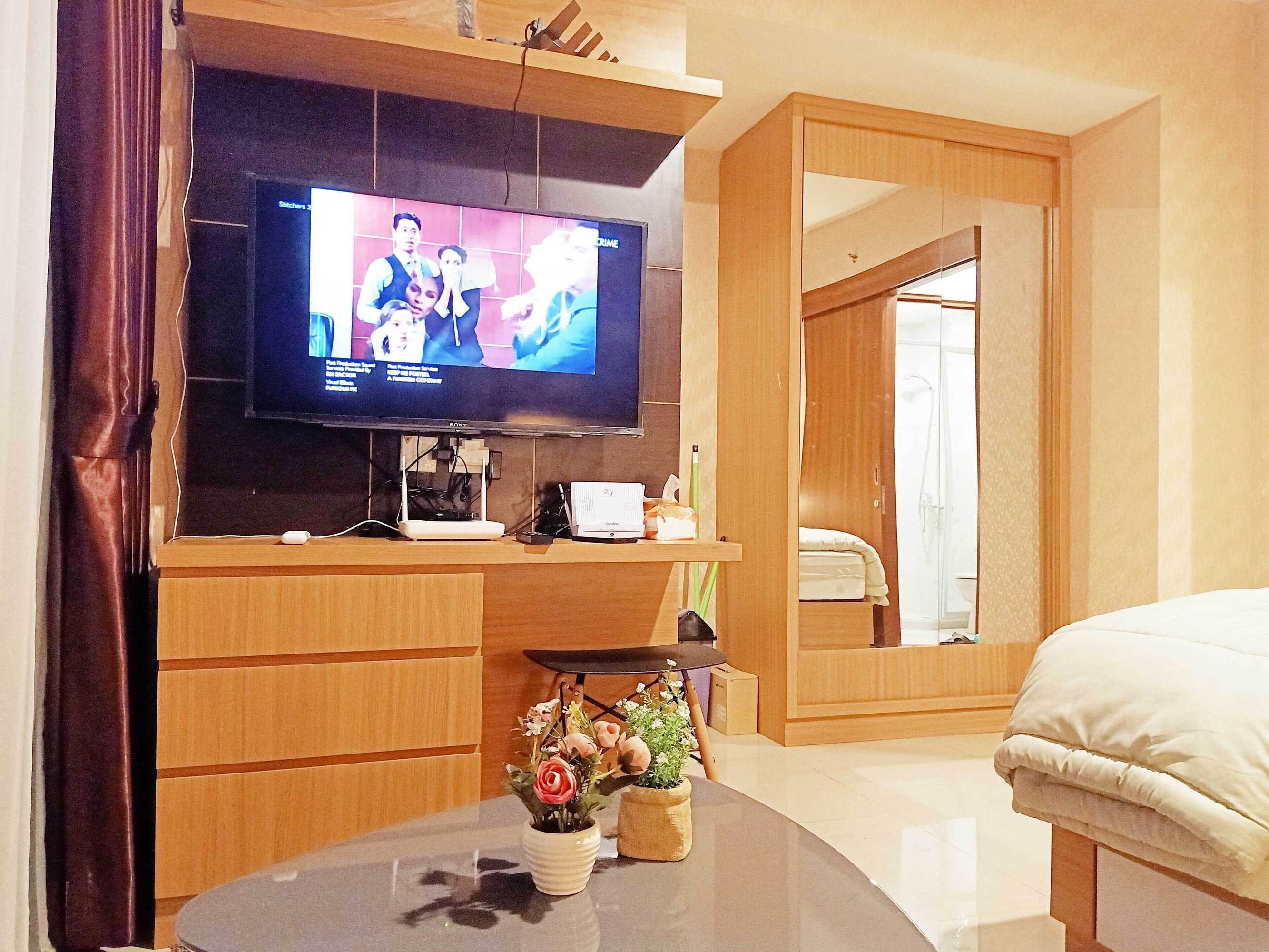 Gift card for Studio Room Netflix Apartemen Grand Kamala Lagoon 21 Room Gift card for Studio Room Netflix Apartemen Grand Kamala Lagoon 21 Room