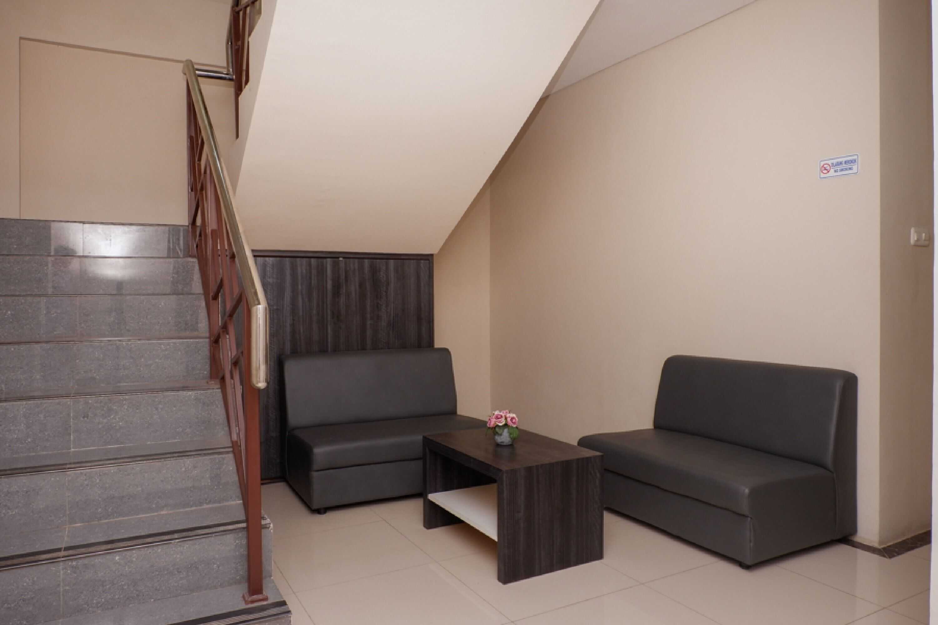Gift card for Reddoorz Near Java Supermall Semarang Gift card for Reddoorz Near Java Supermall Semarang