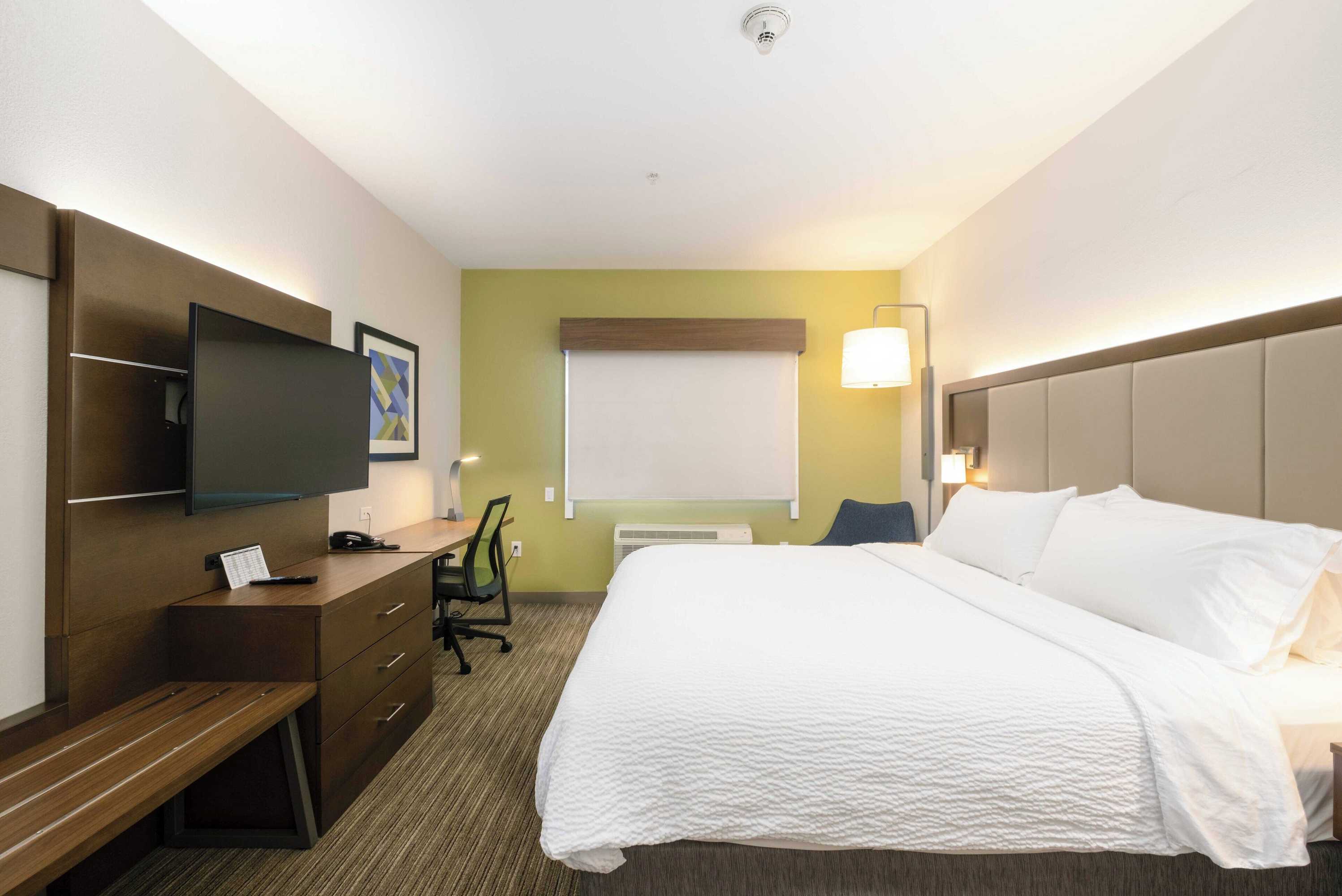 Gift card for Holiday Inn Express Carlsbad by Ihg Gift card for Holiday Inn Express Carlsbad by Ihg