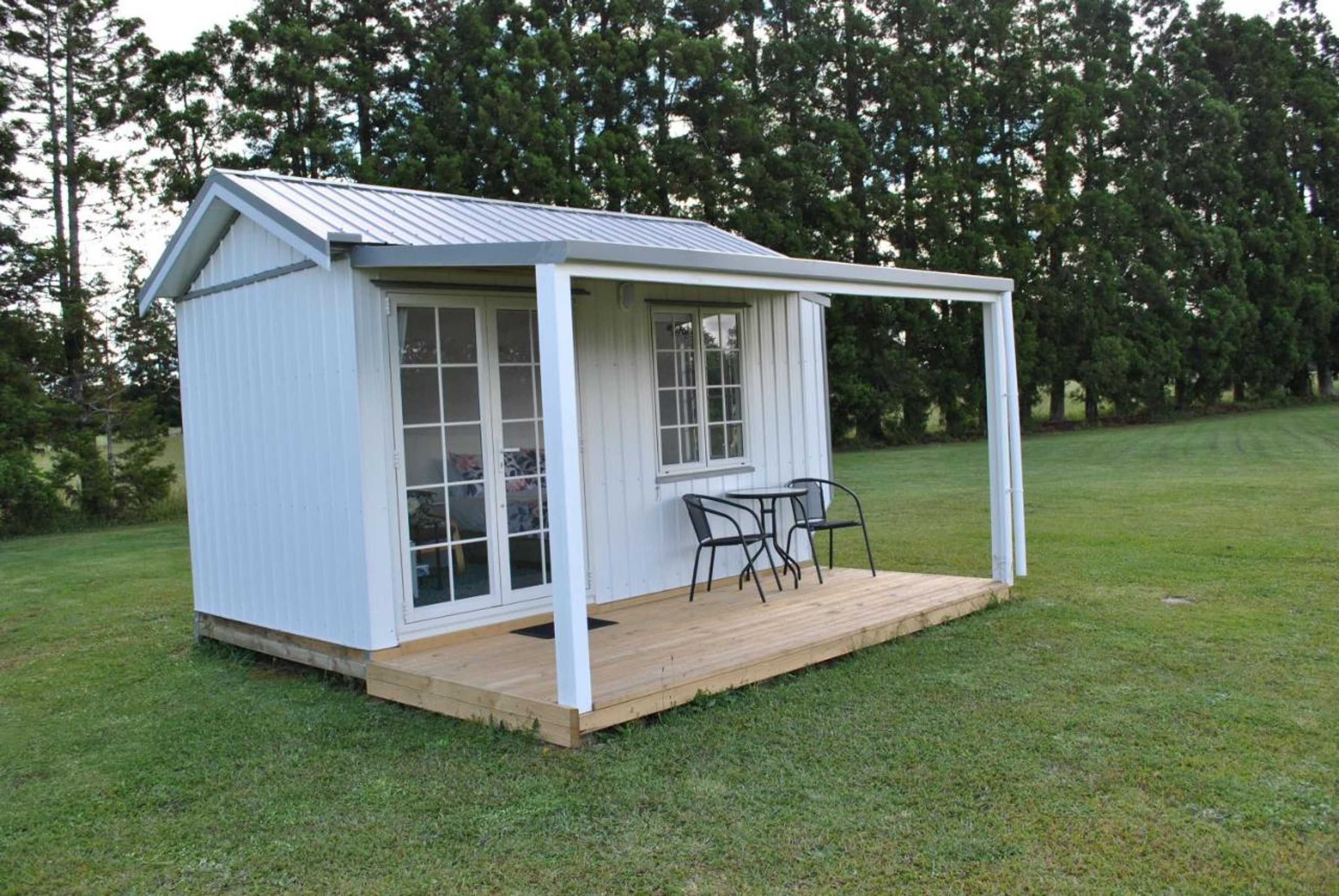 Gift card for Palm Drive 'cozy Cabins'