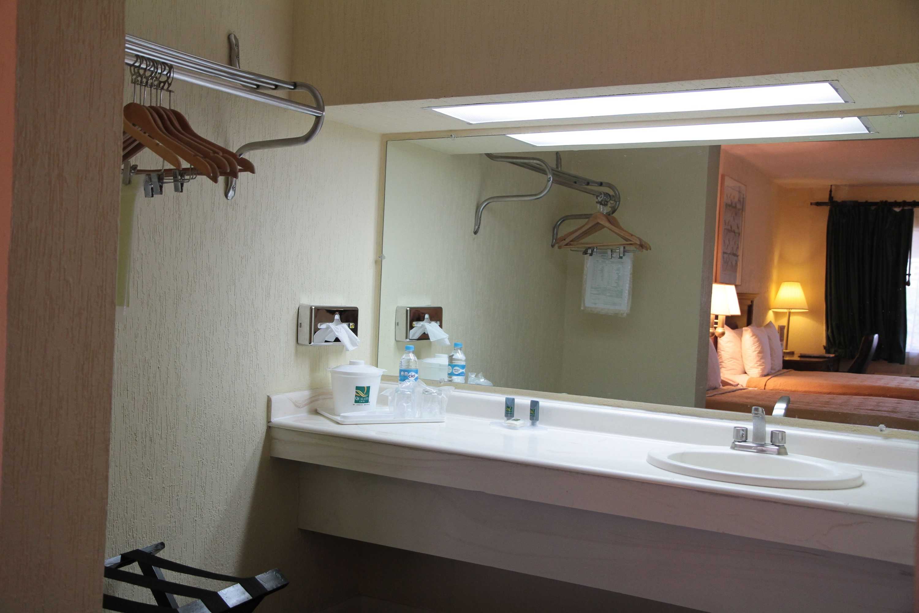Gift card for Quality Inn Piedras Negras Gift card for Quality Inn Piedras Negras