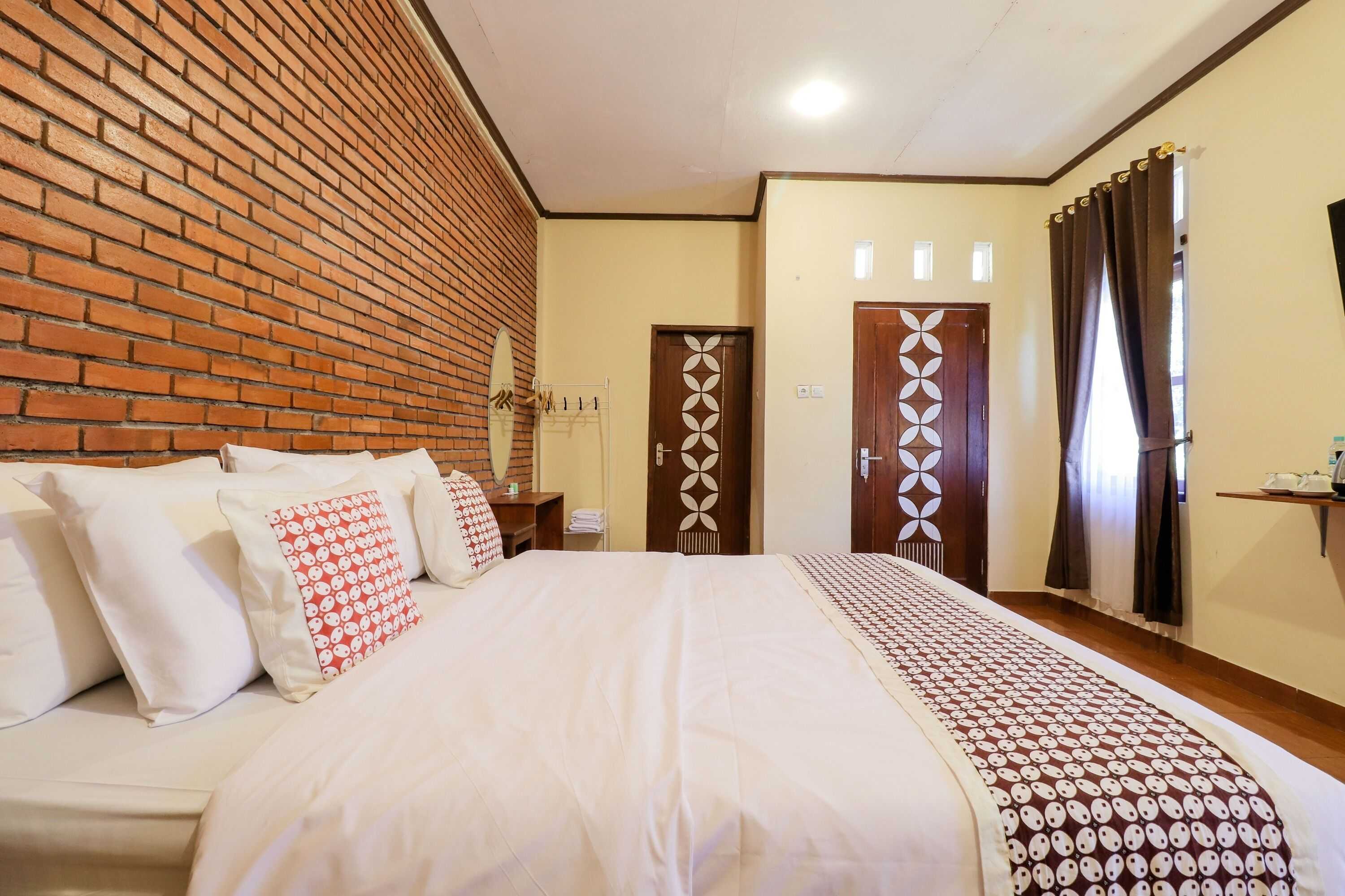 Gift card for Hotel Ndalem Ayem