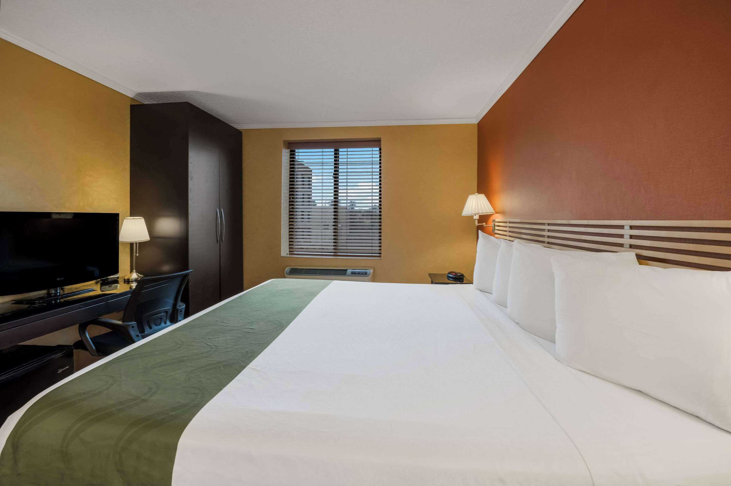 Gift card for Quality Inn Jfk Airport Rockaway Blvd Gift card for Quality Inn Jfk Airport Rockaway Blvd