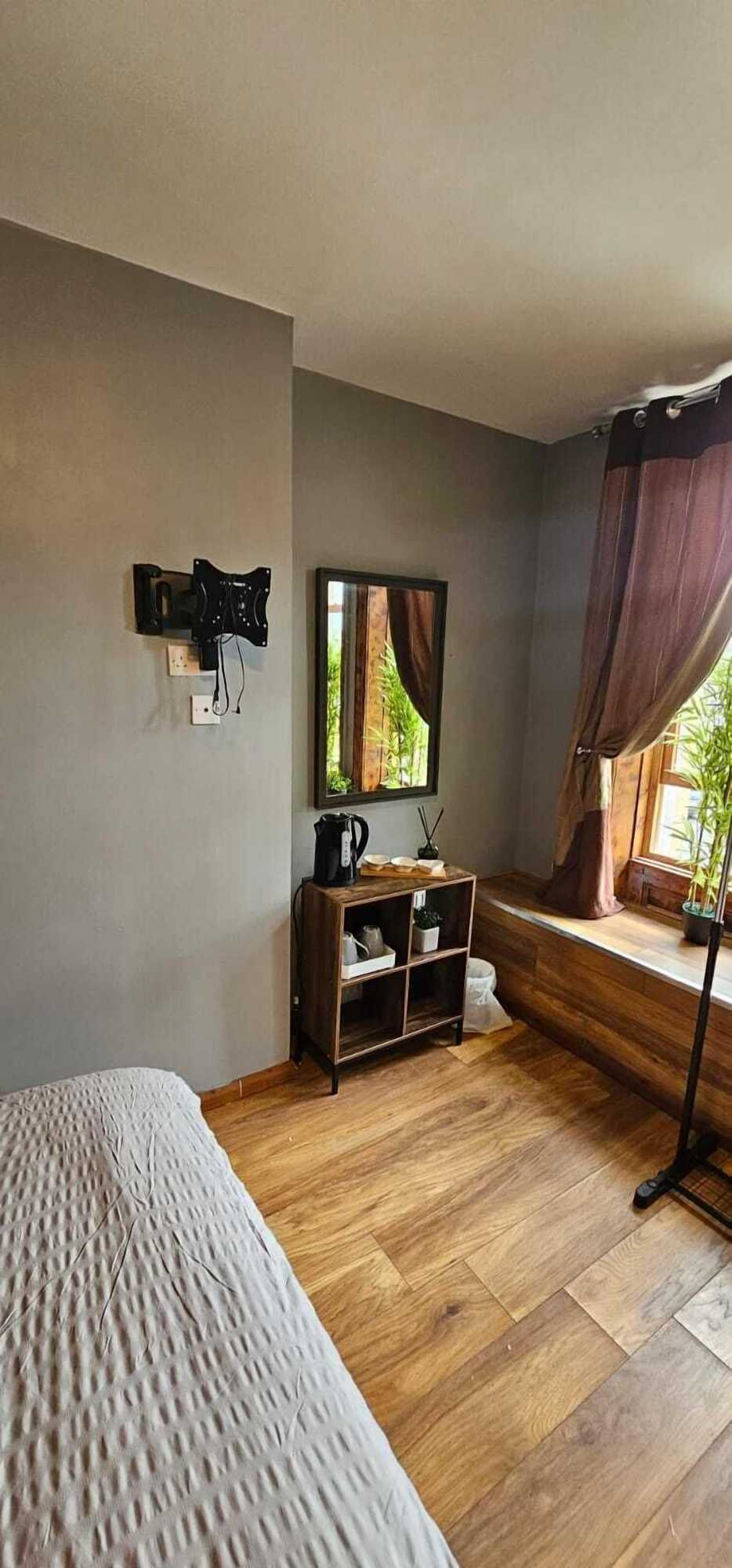 Gift card for Bull On The Bridge