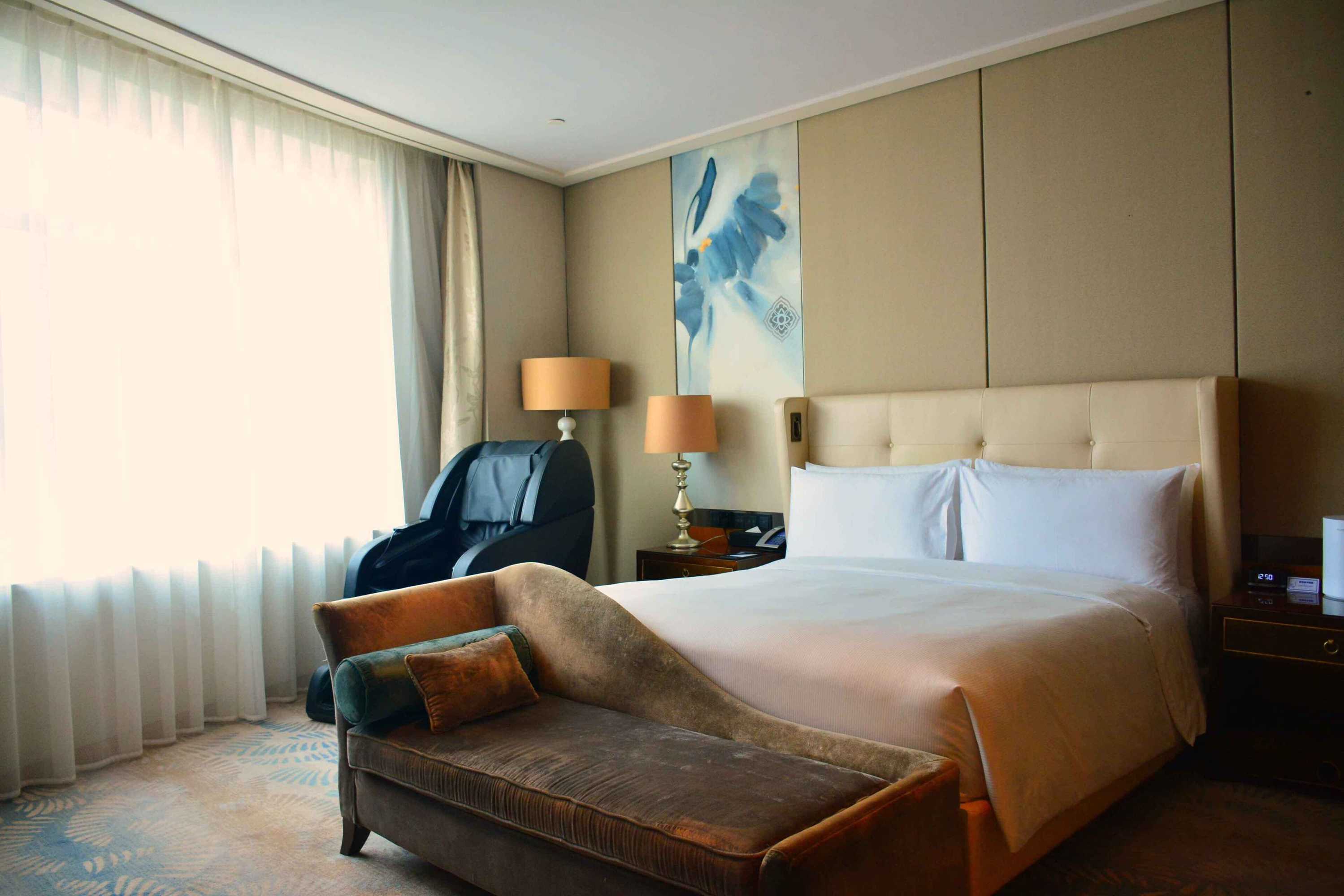 Gift card for Hilton Urumqi Gift card for Hilton Urumqi