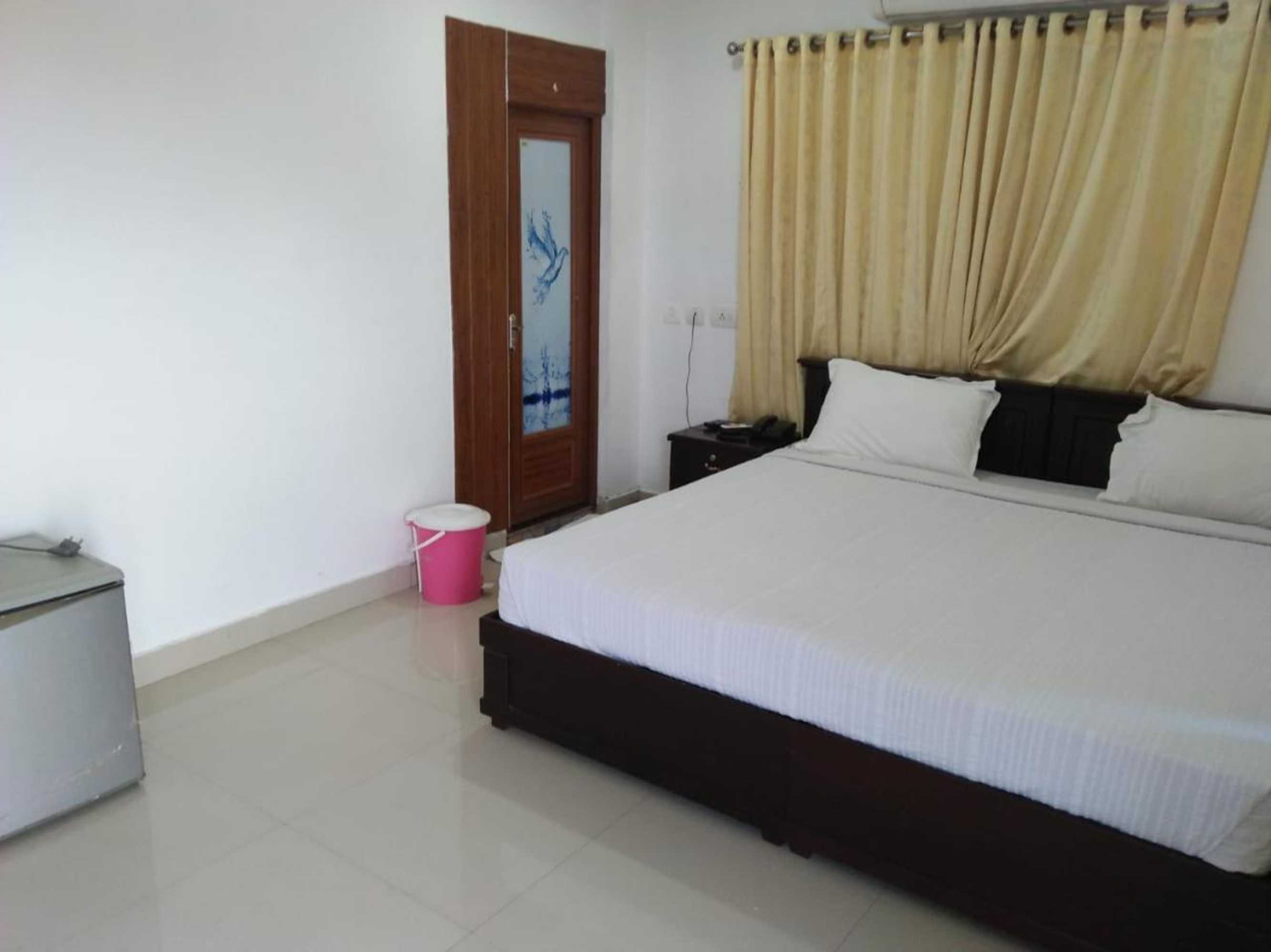 Gift card for MP Residancy