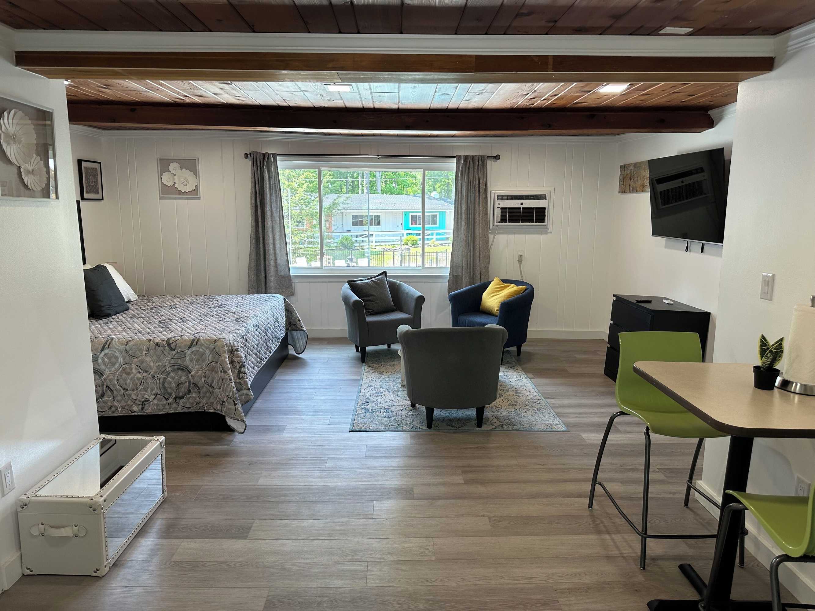 Gift card for New Hope Lodge