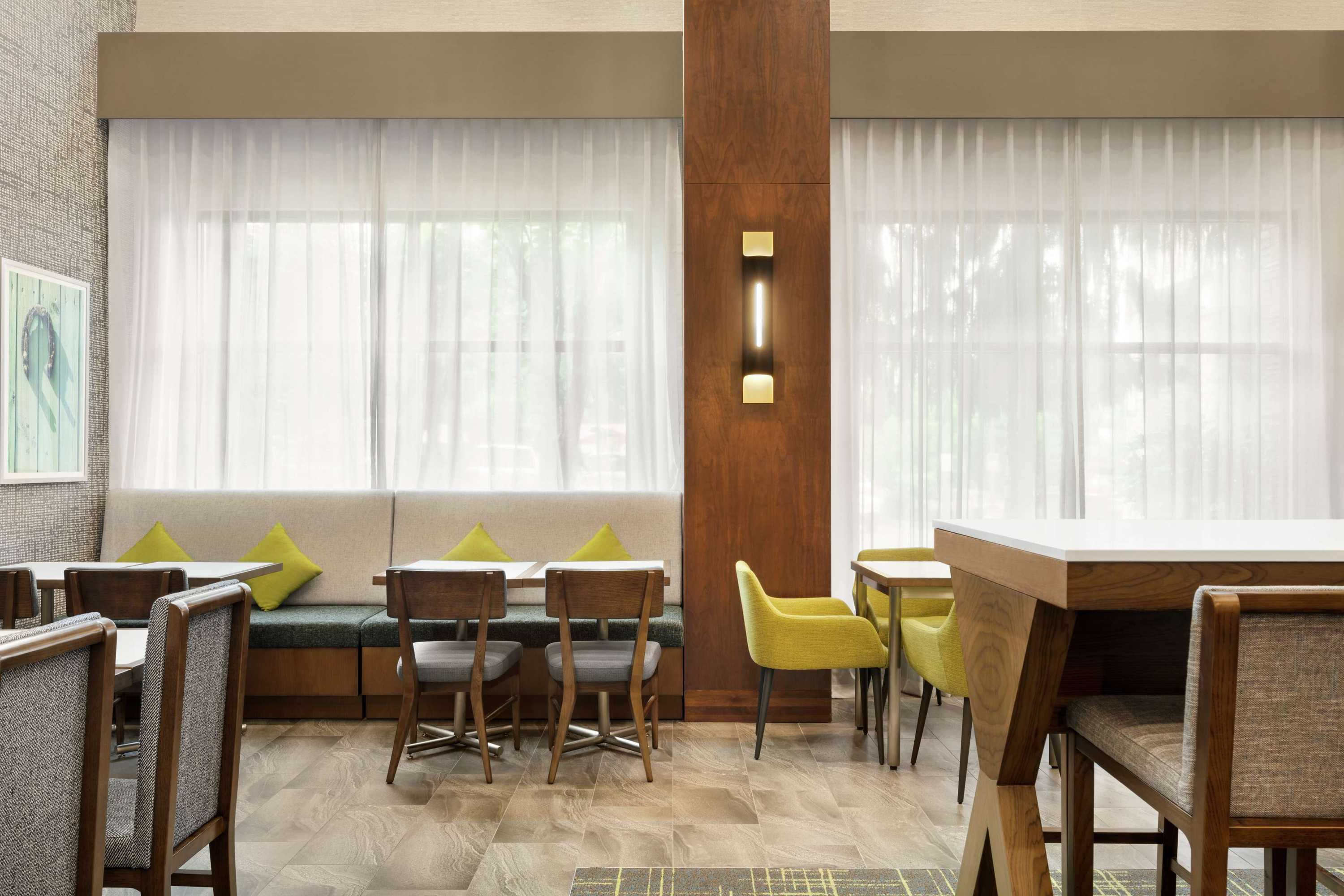 Gift card for Hampton Inn & Suites Tacoma/puyallup Gift card for Hampton Inn & Suites Tacoma/puyallup