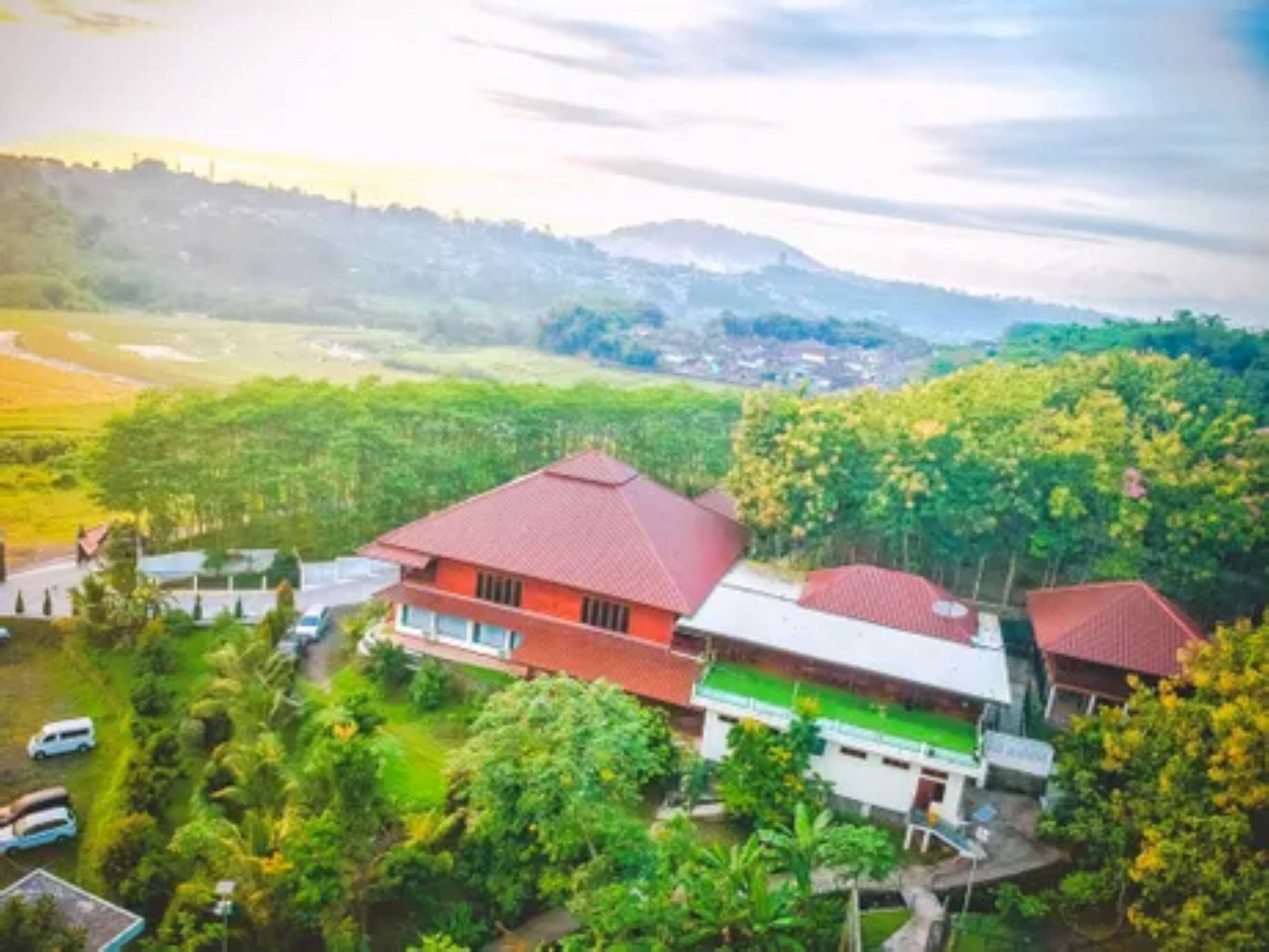 Gift card for Kasuari Exotic Resort Magelang Gift card for Kasuari Exotic Resort Magelang
