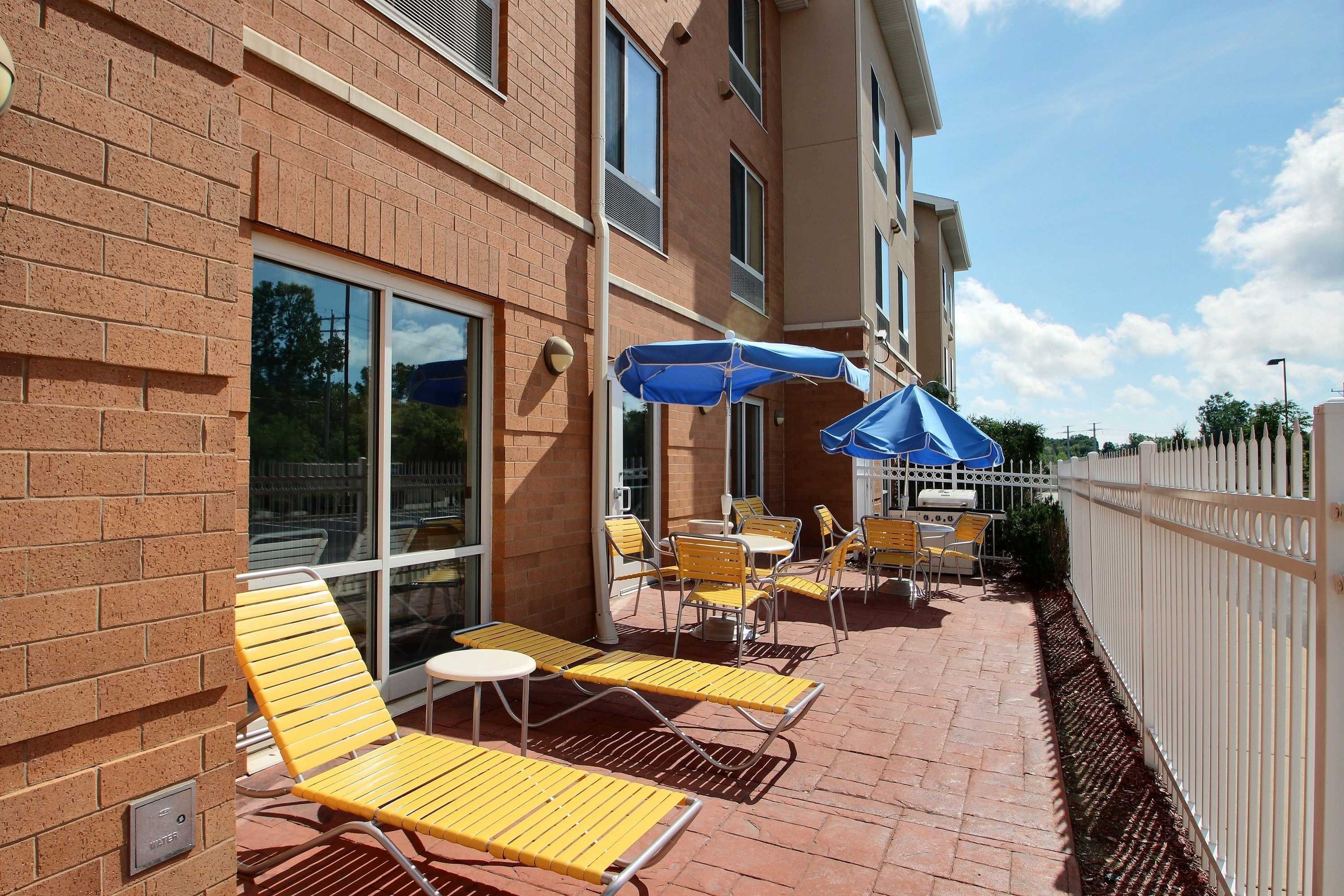 Gift card for Fairfield Inn & Suites by Marriott Milwaukee Airport Gift card for Fairfield Inn & Suites by Marriott Milwaukee Airport