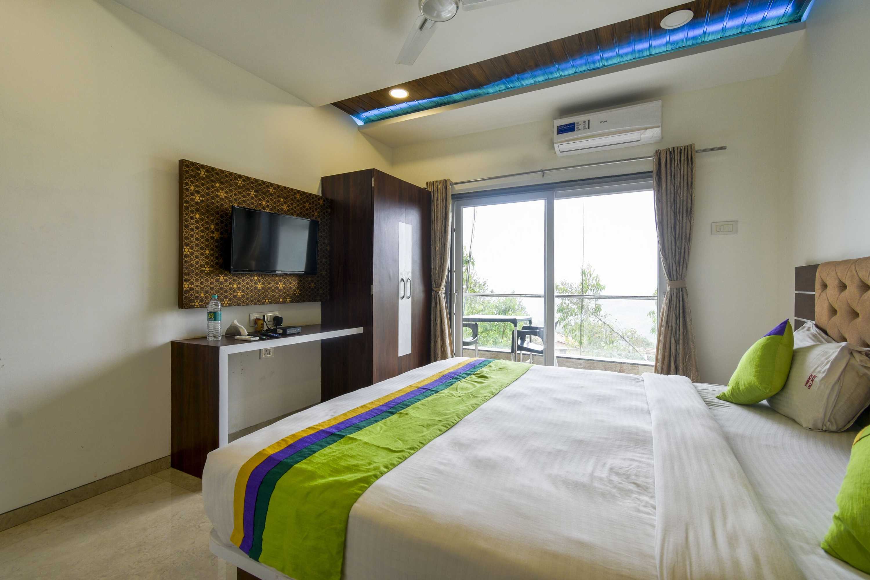 Gift card for Treebo Prince Palace With Swimming Pool Gift card for Treebo Prince Palace With Swimming Pool