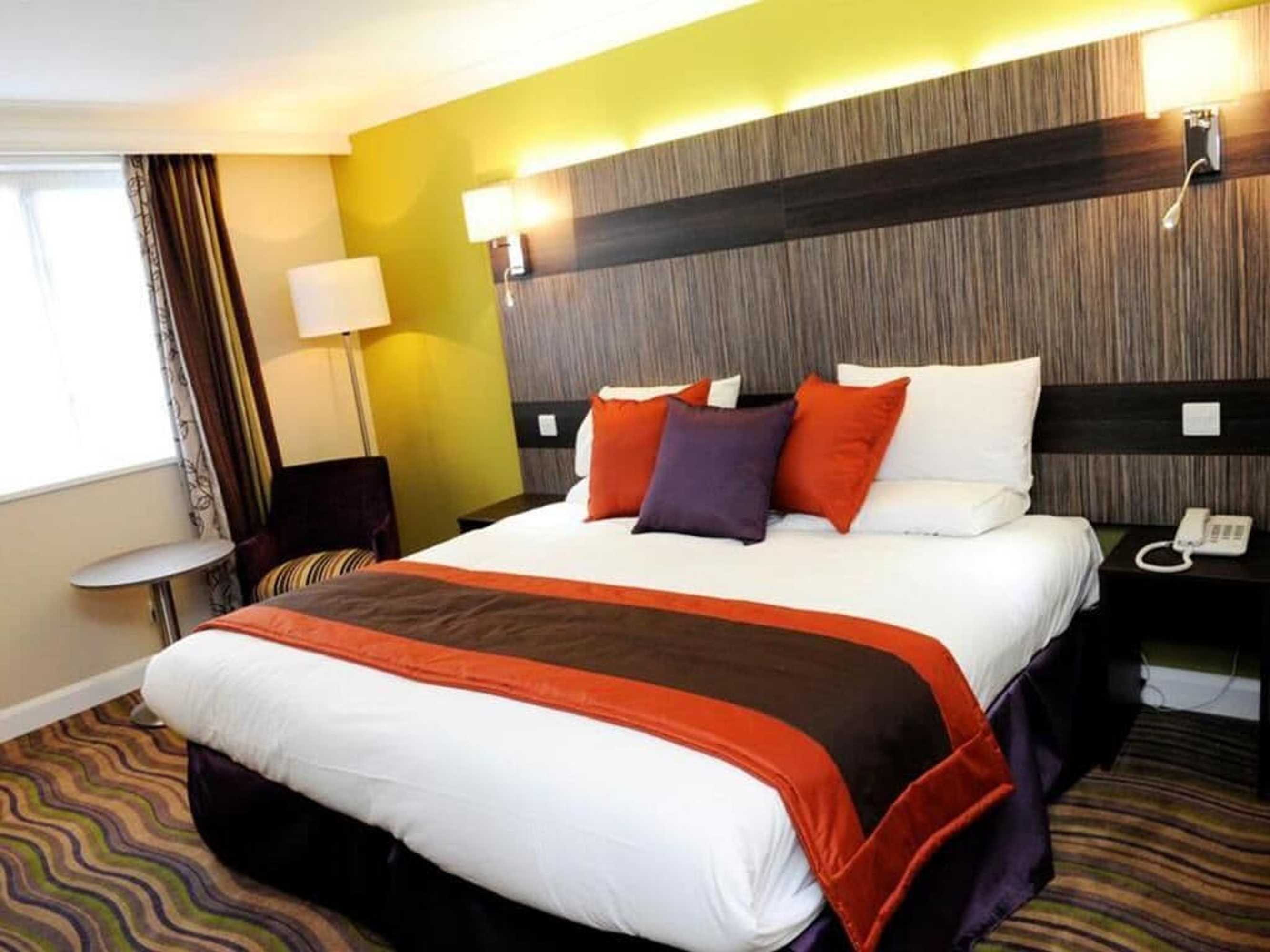 Gift card for The Link Hotel Loughborough Gift card for The Link Hotel Loughborough