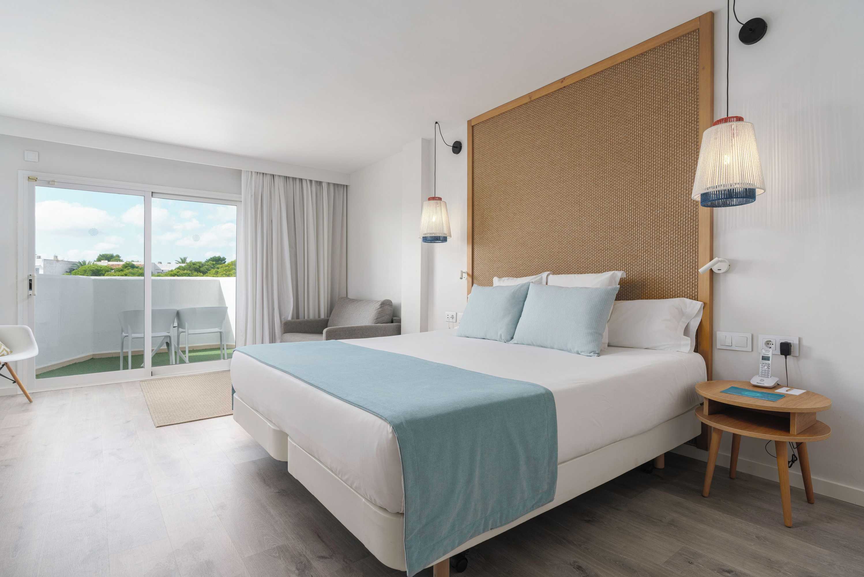 Gift card for Aluasoul Mallorca Resort - Adults Only Gift card for Aluasoul Mallorca Resort - Adults Only