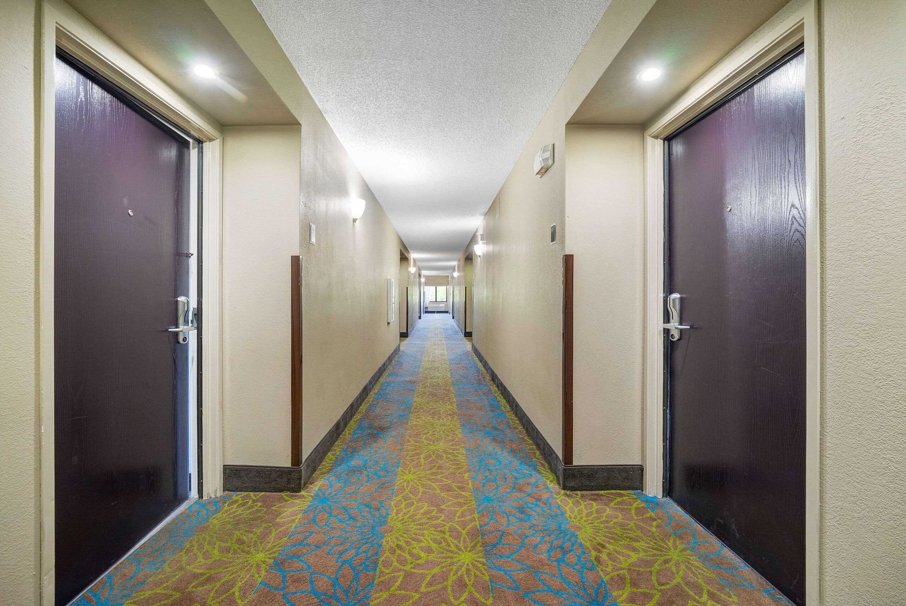 Gift card for Sleep Inn Leesburg Chain of Lakes Gift card for Sleep Inn Leesburg Chain of Lakes