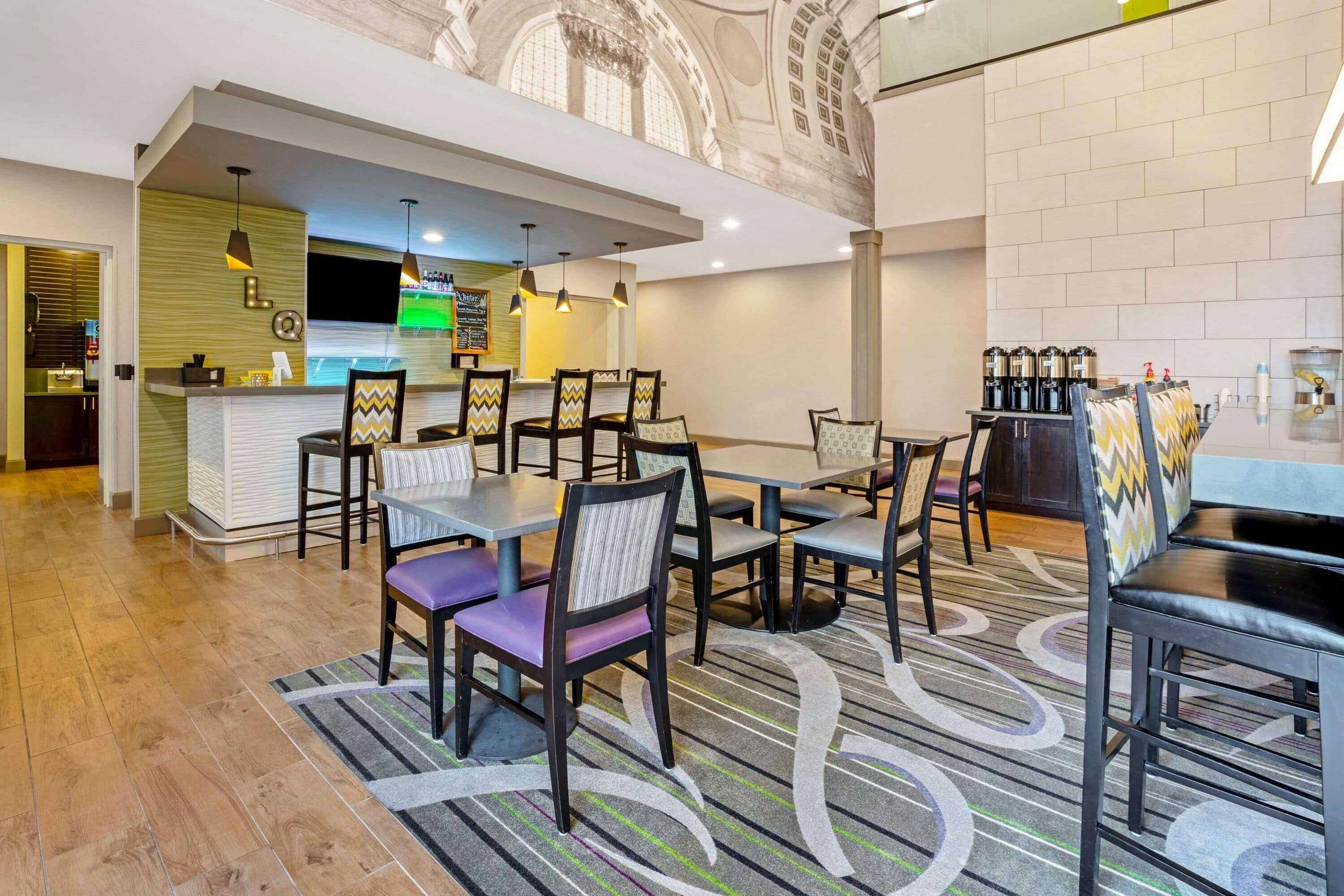 Gift card for La Quinta Inn & Suites by Wyndham Tumwater - Olympia Gift card for La Quinta Inn & Suites by Wyndham Tumwater - Olympia