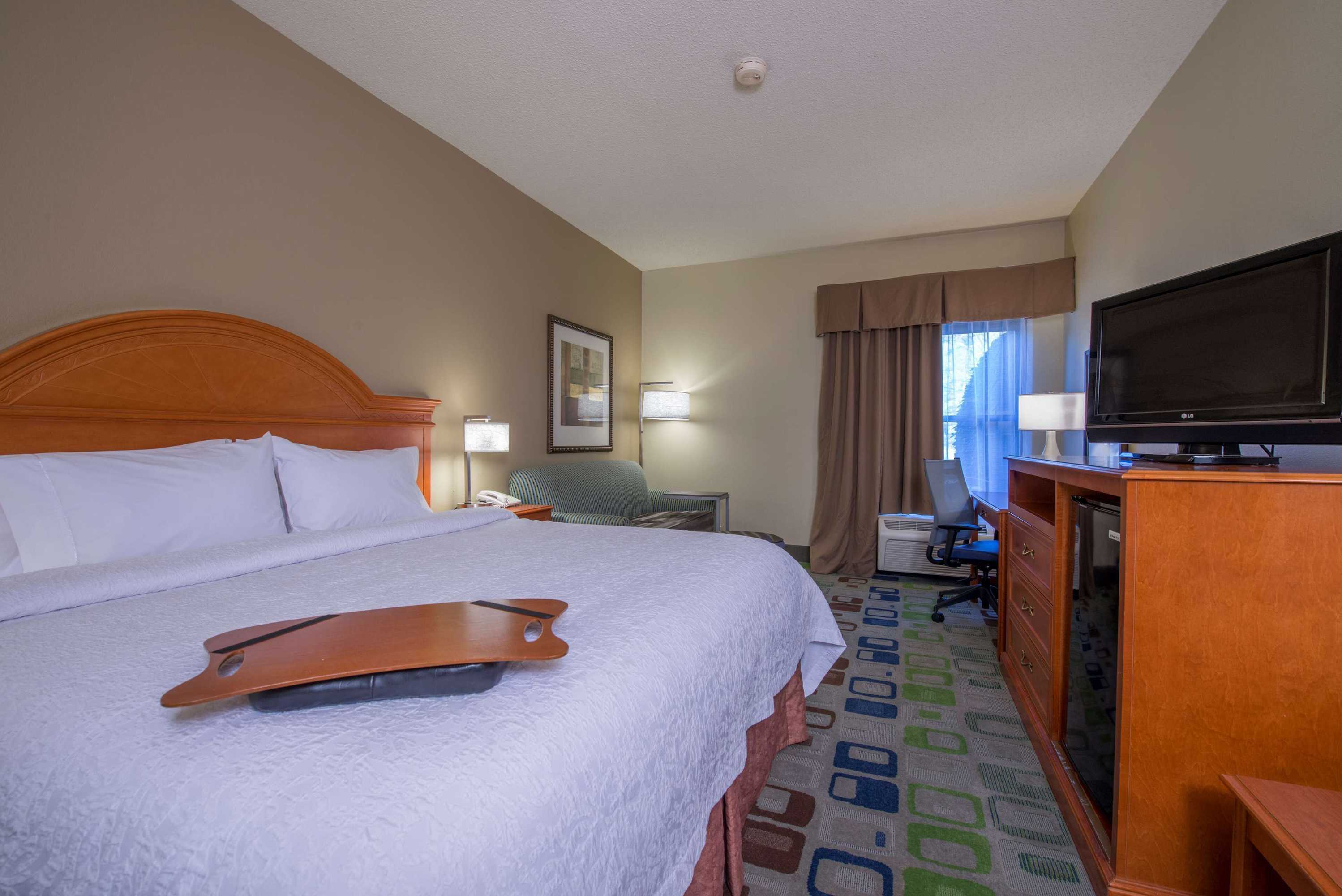 Gift card for Hampton Inn Atlanta - Newnan Gift card for Hampton Inn Atlanta - Newnan