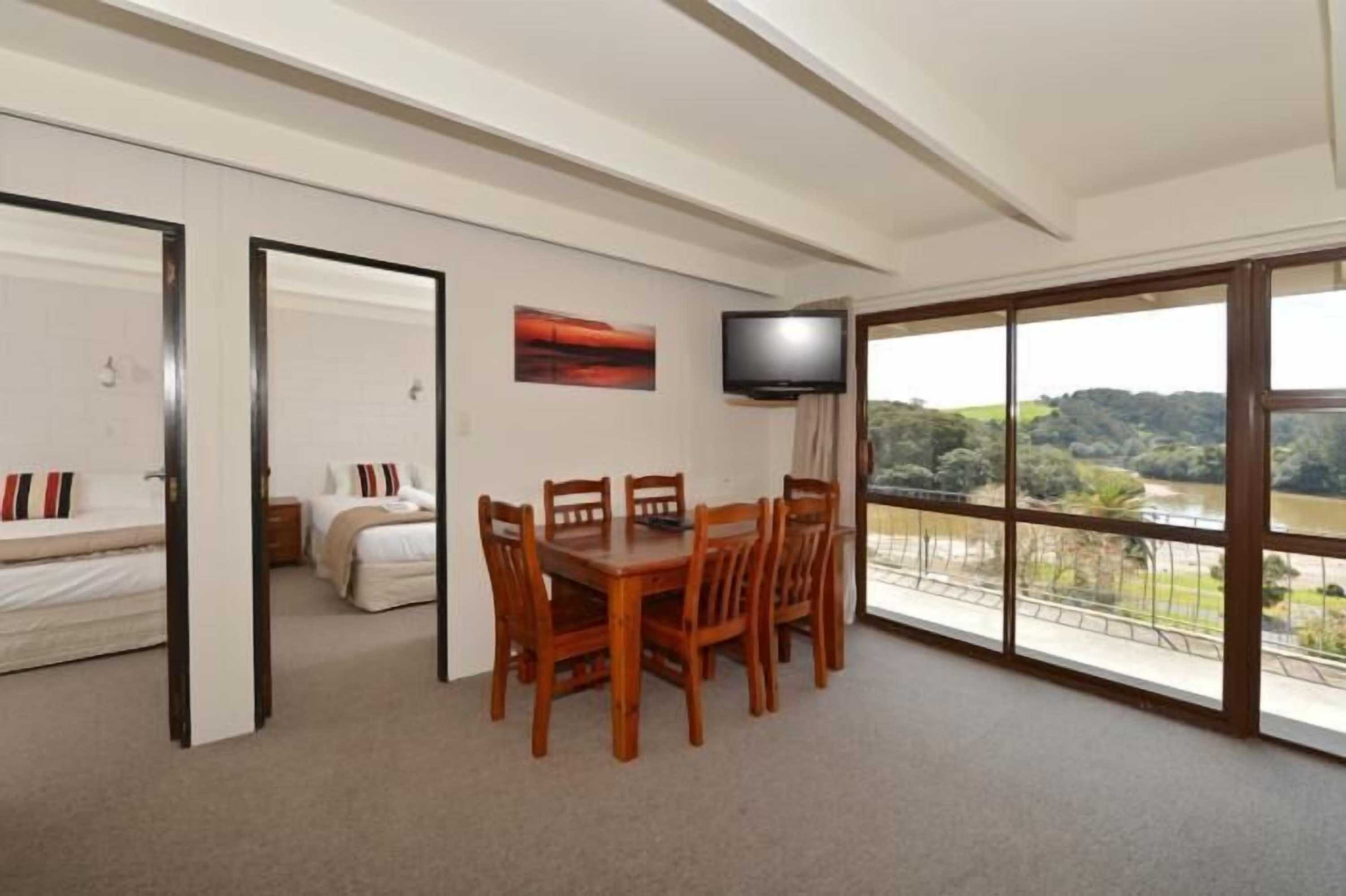 Gift card for Waterfalls Estate - Motel & Campground Gift card for Waterfalls Estate - Motel & Campground