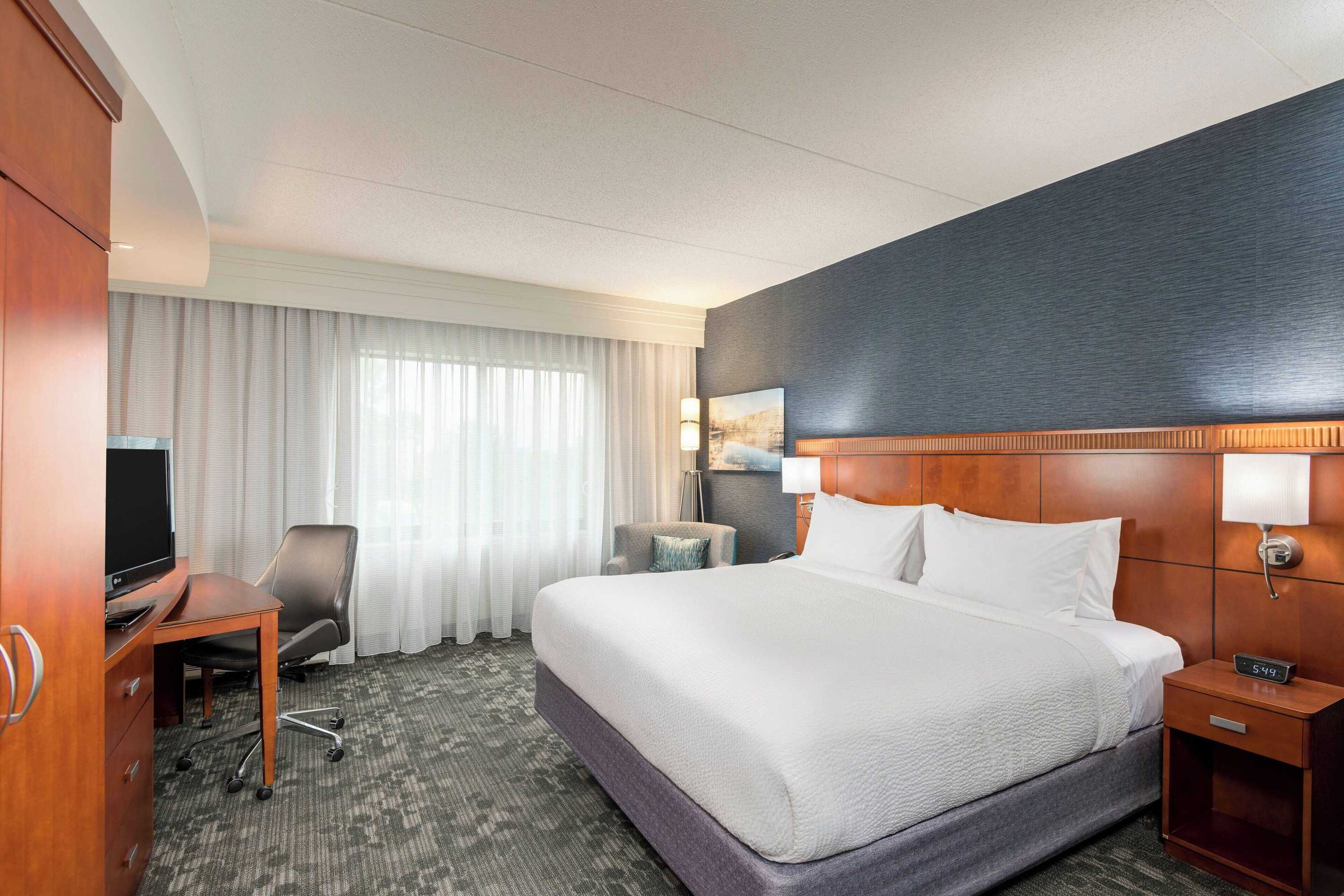 Gift card for Courtyard by Marriott Philadelphia Valley Forge/collegeville Gift card for Courtyard by Marriott Philadelphia Valley Forge/collegeville