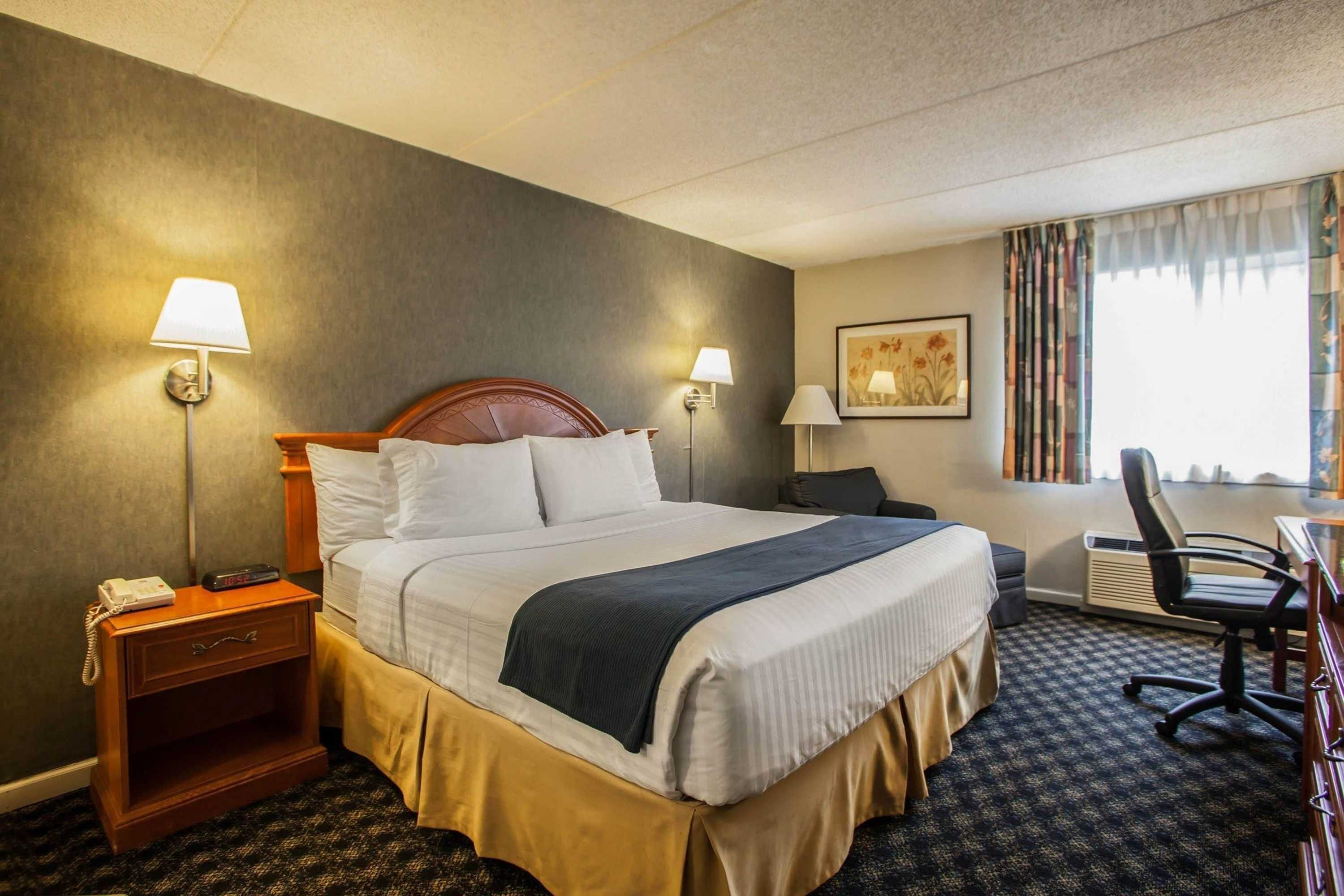Gift card for Quality Inn & Suites St Charles - West Chicago Gift card for Quality Inn & Suites St Charles - West Chicago