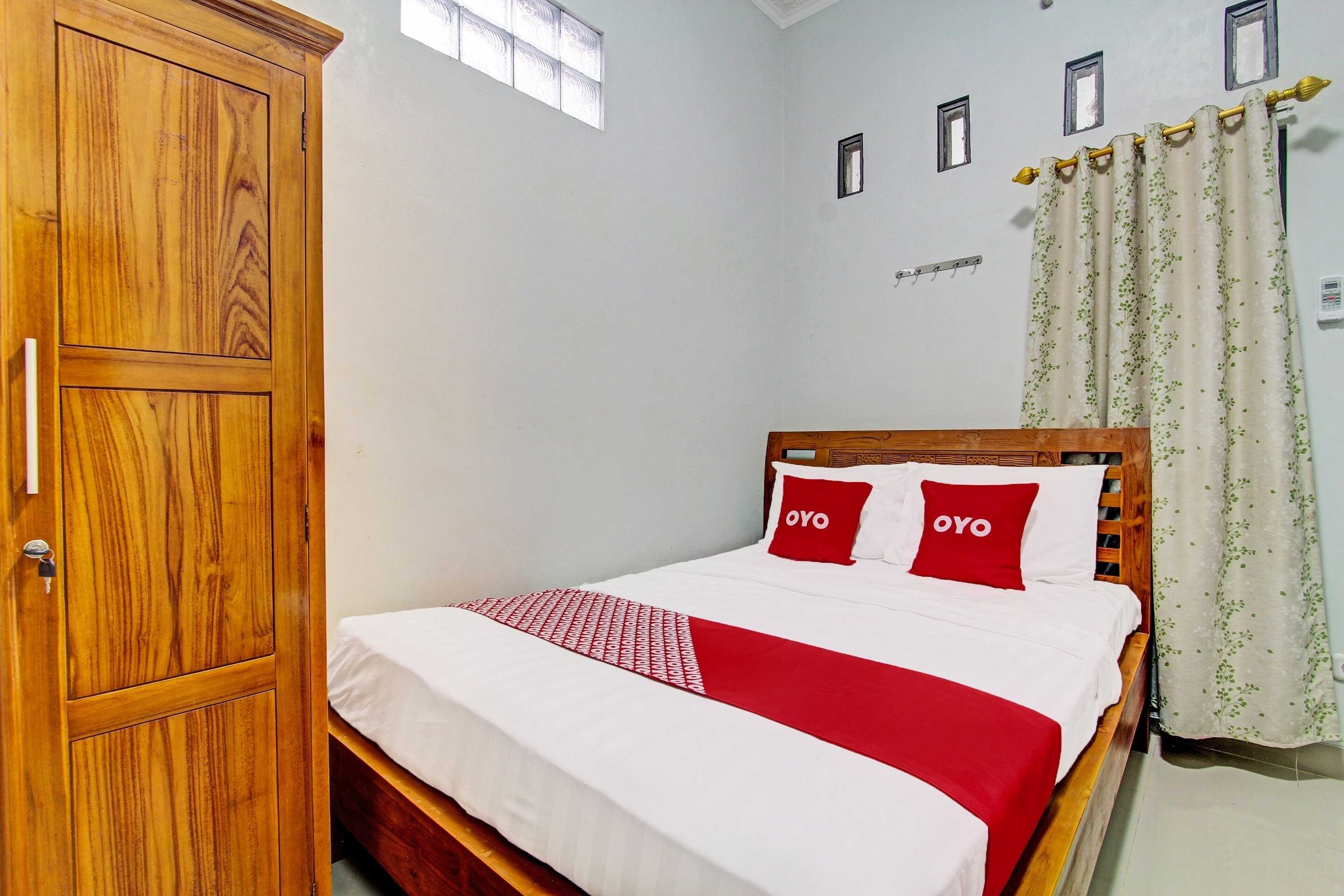 Gift card for Oyo 92071 Yusman Homestay Syariah Gift card for Oyo 92071 Yusman Homestay Syariah