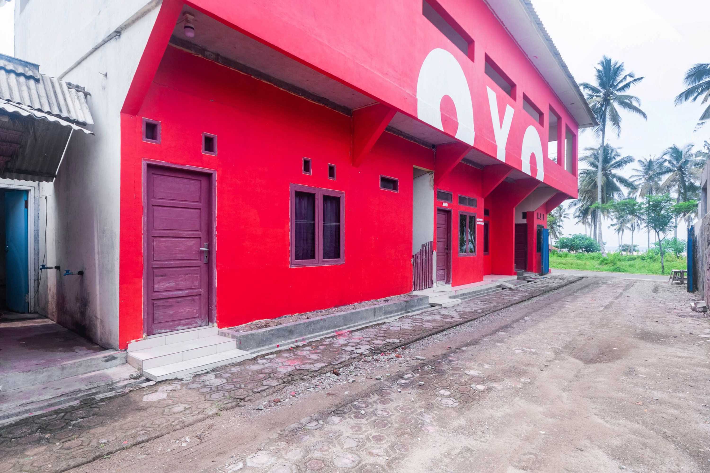 Gift card for Oyo 2471 Swarna Raya Gift card for Oyo 2471 Swarna Raya