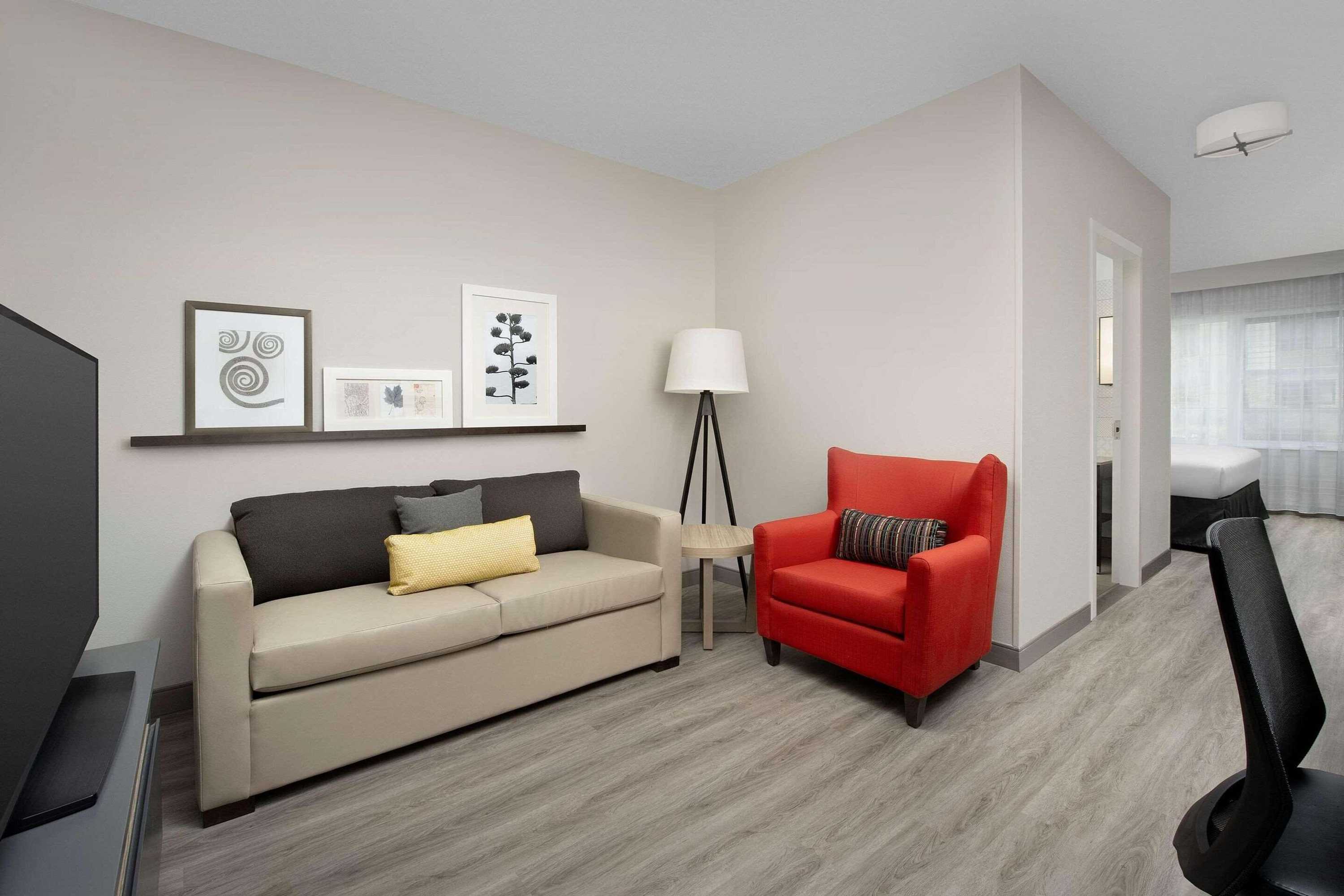 Gift card for Country Inn & Suites by Radisson, Seattle-Tacoma International Airport, WA Gift card for Country Inn & Suites by Radisson, Seattle-Tacoma International Airport, WA