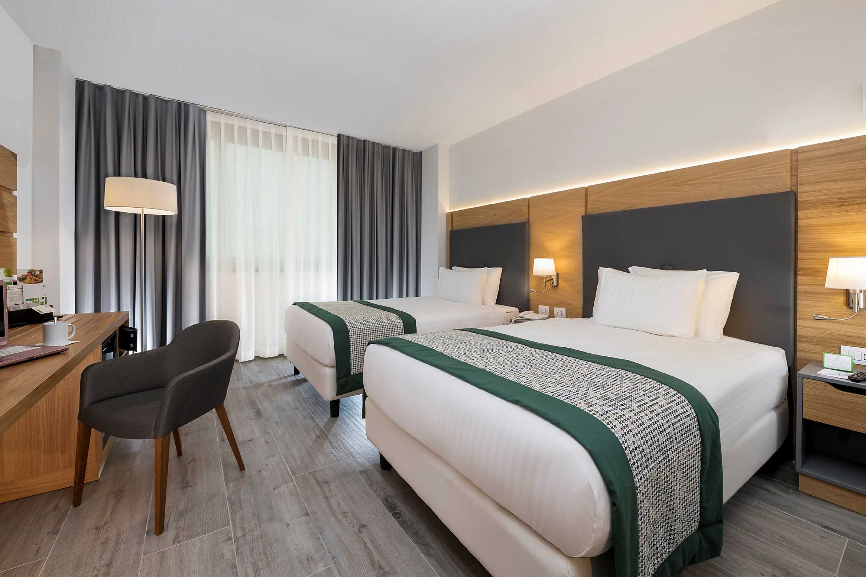 Gift card for Holiday Inn Naples by Ihg Gift card for Holiday Inn Naples by Ihg