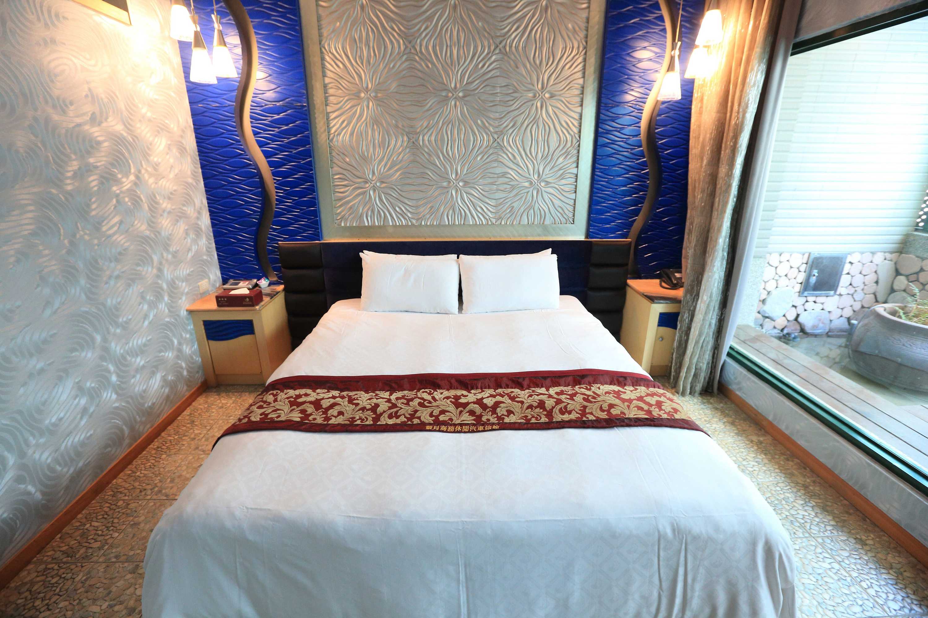 Gift card for Moonarea Business Leisure Motel Gift card for Moonarea Business Leisure Motel