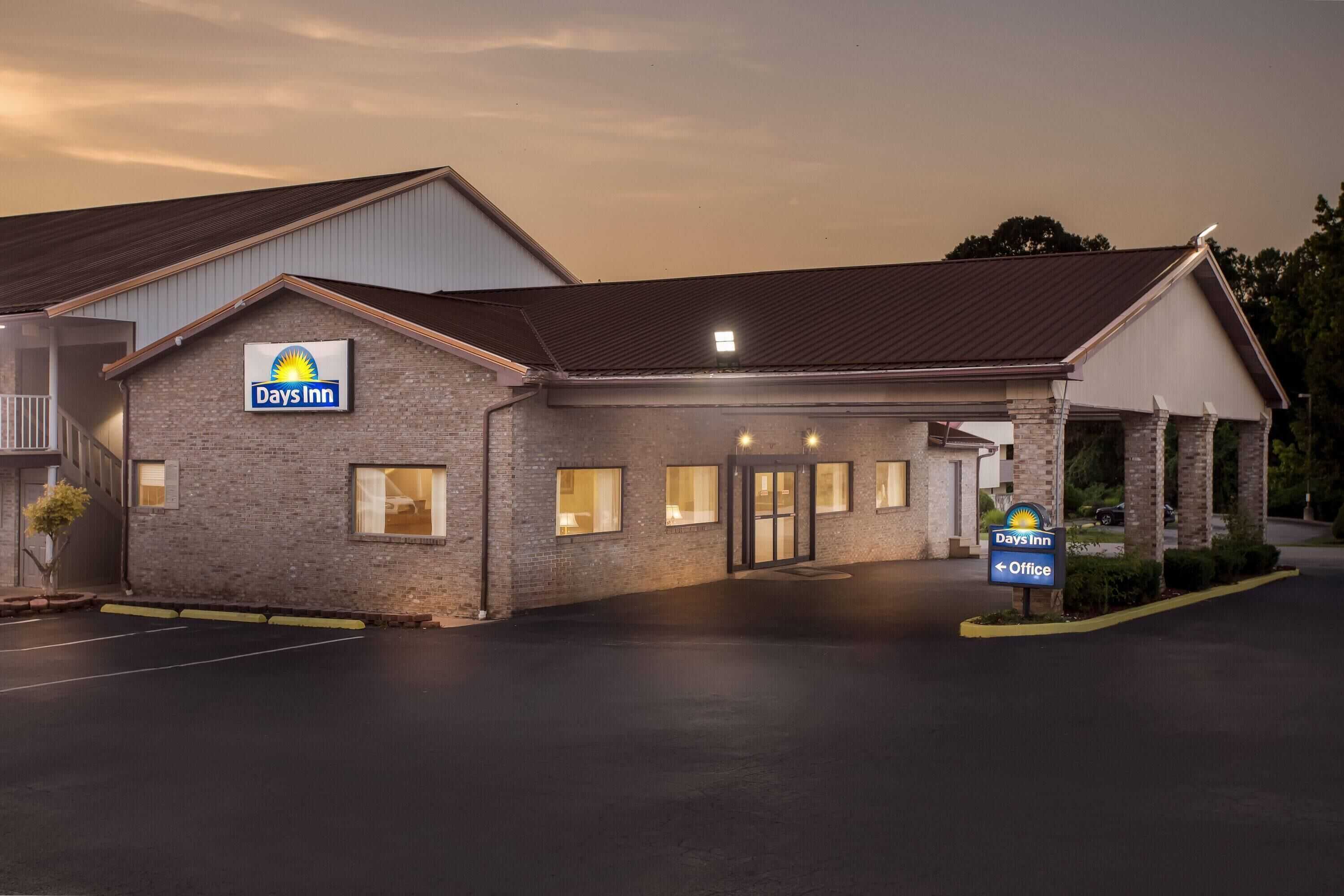 Gift card for Days Inn by Wyndham Huntington Gift card for Days Inn by Wyndham Huntington