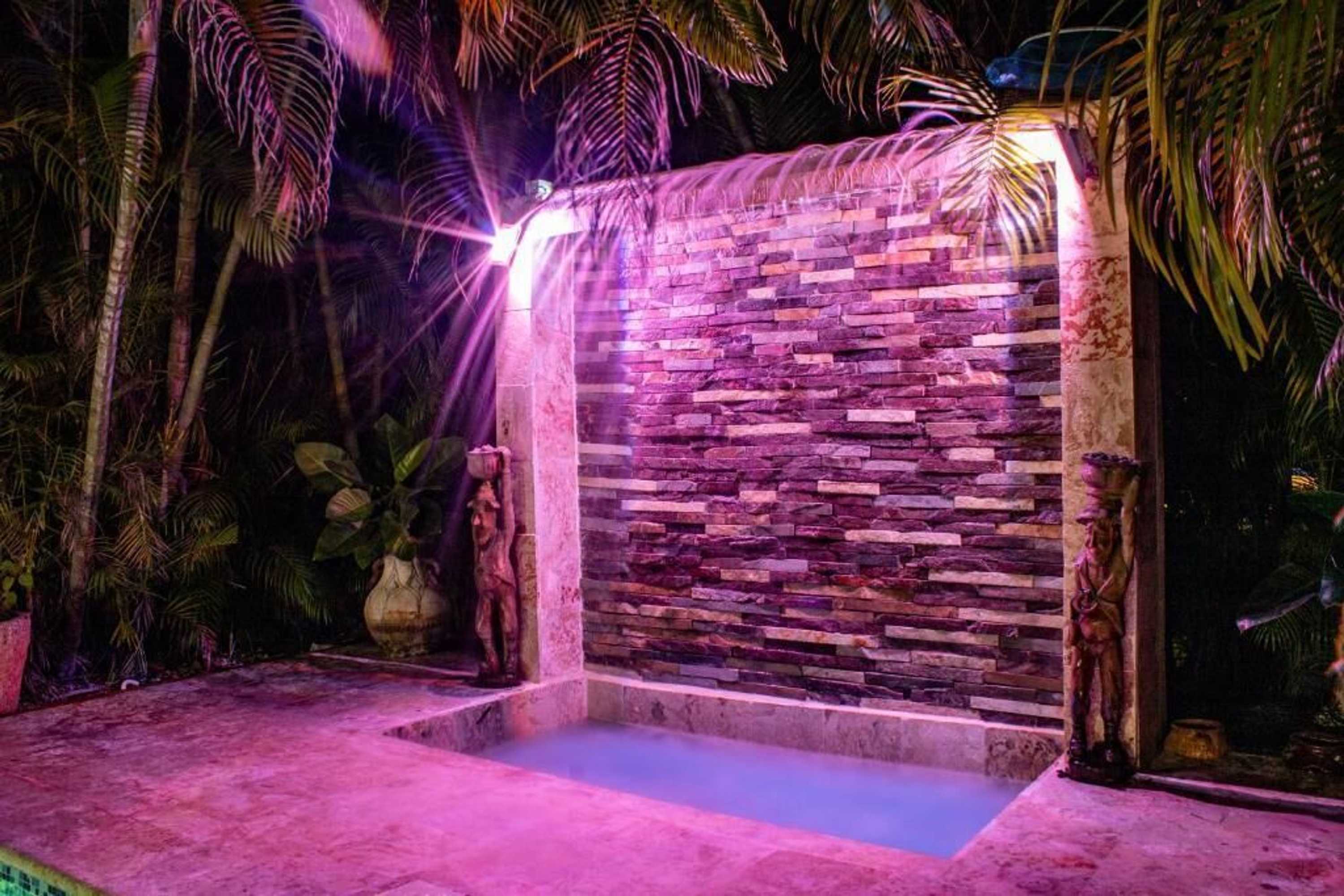 Gift card for Casa Linda Beautiful Villa