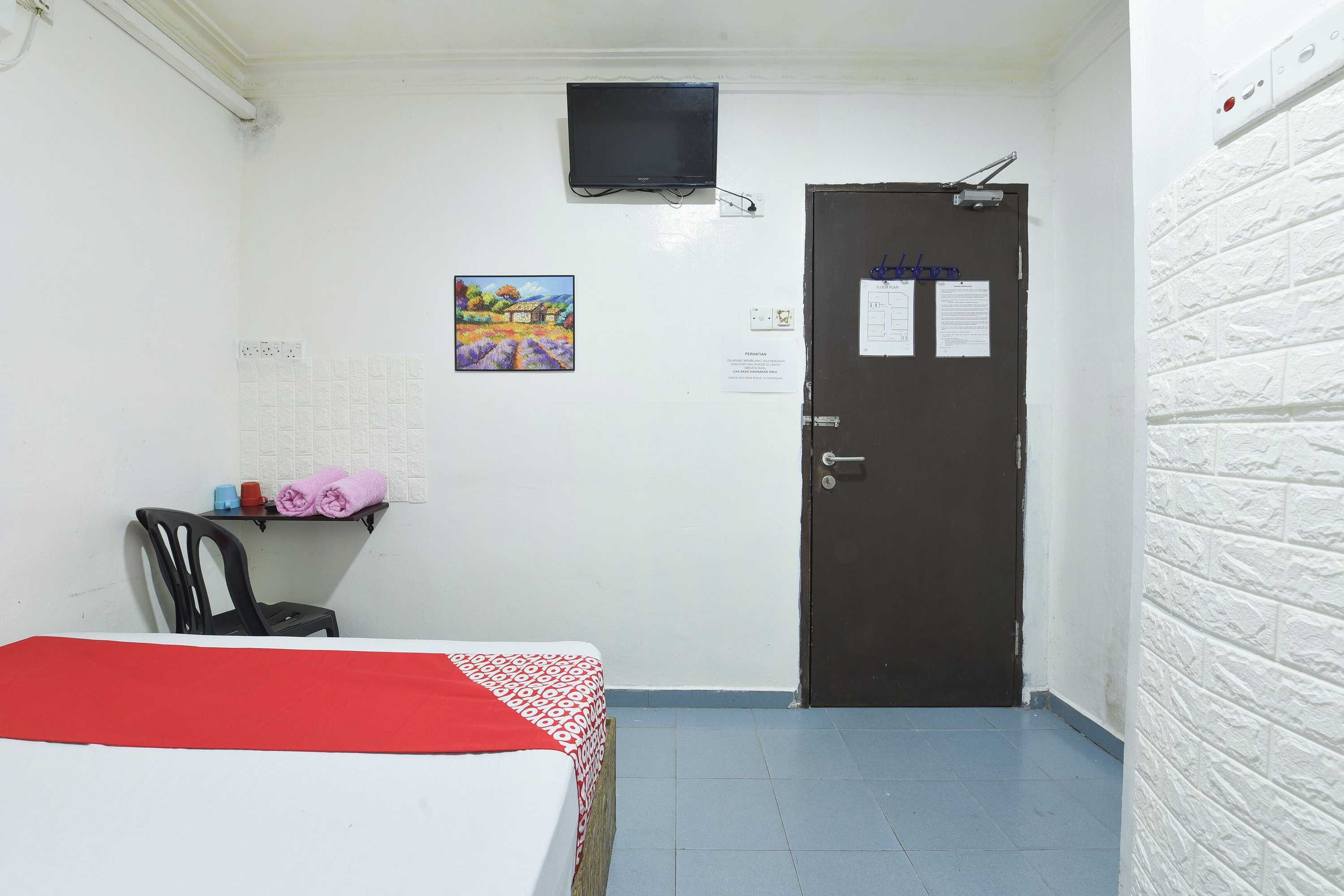 Gift card for Oyo 91077 Hotel Indah Gift card for Oyo 91077 Hotel Indah