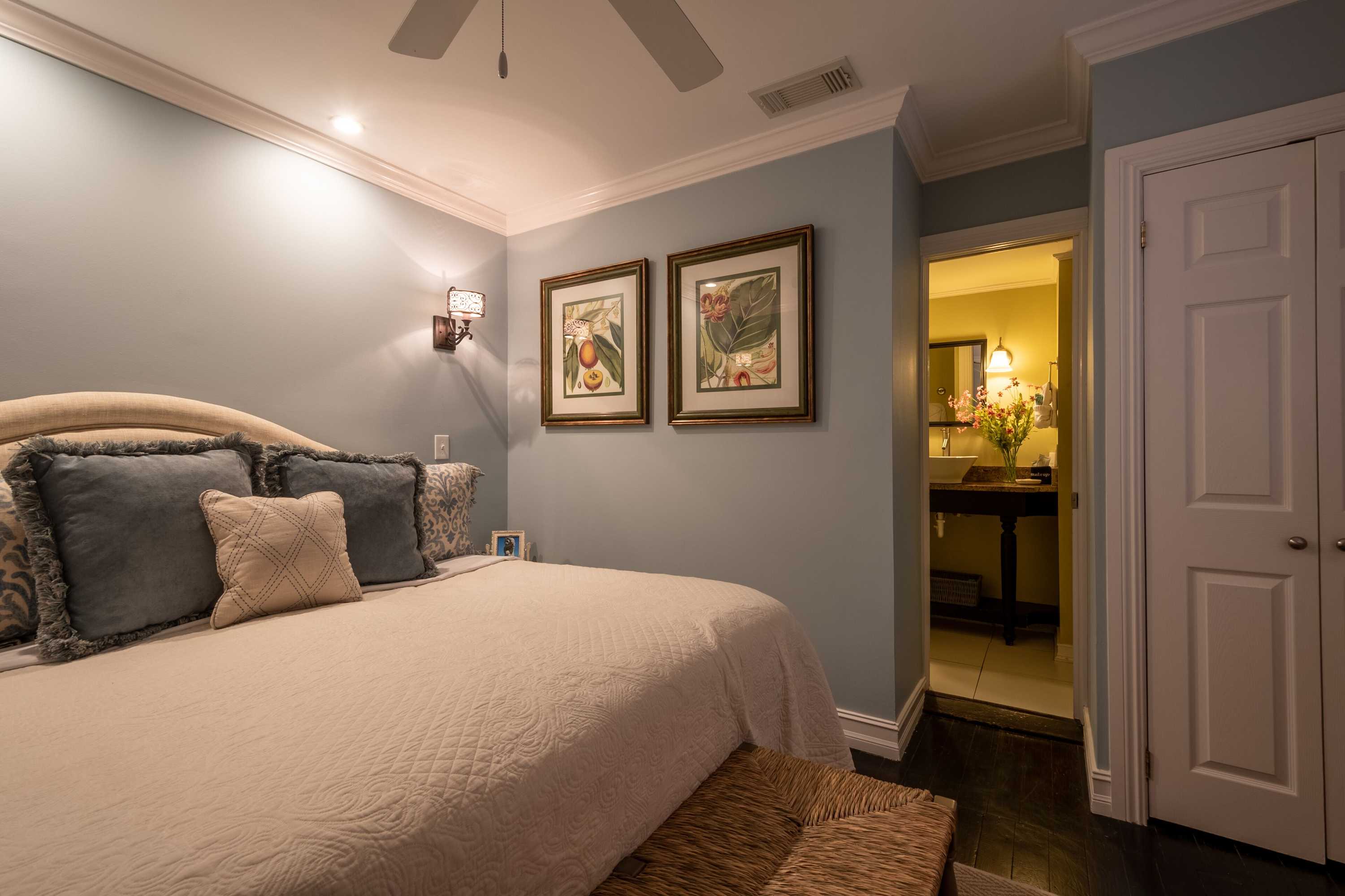 Gift card for The Kenwood Inn Oldest Bed And Breakfast, St Augustine Historic District