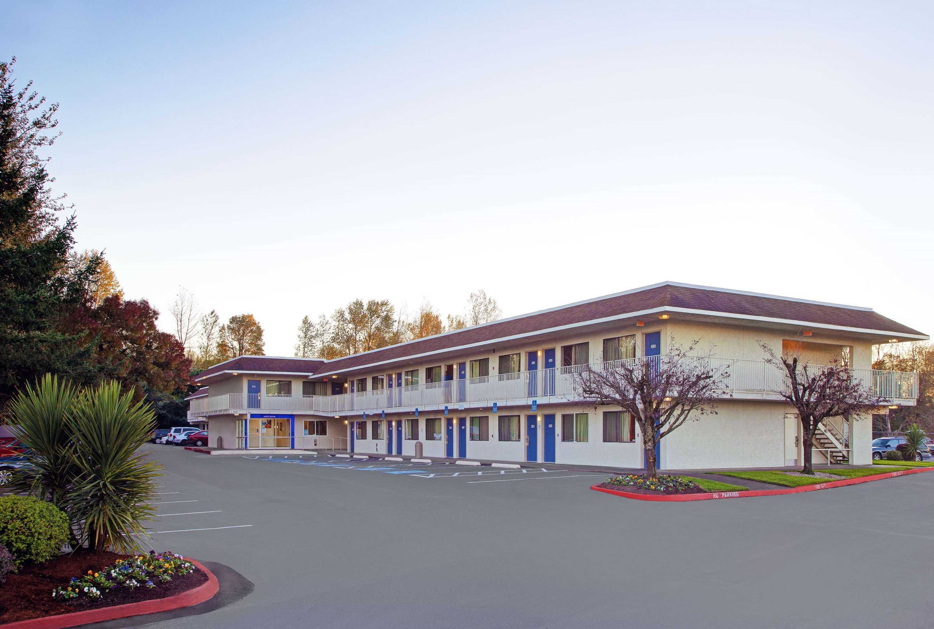 Gift card for Motel 6 Troutdale, OR - Portland East