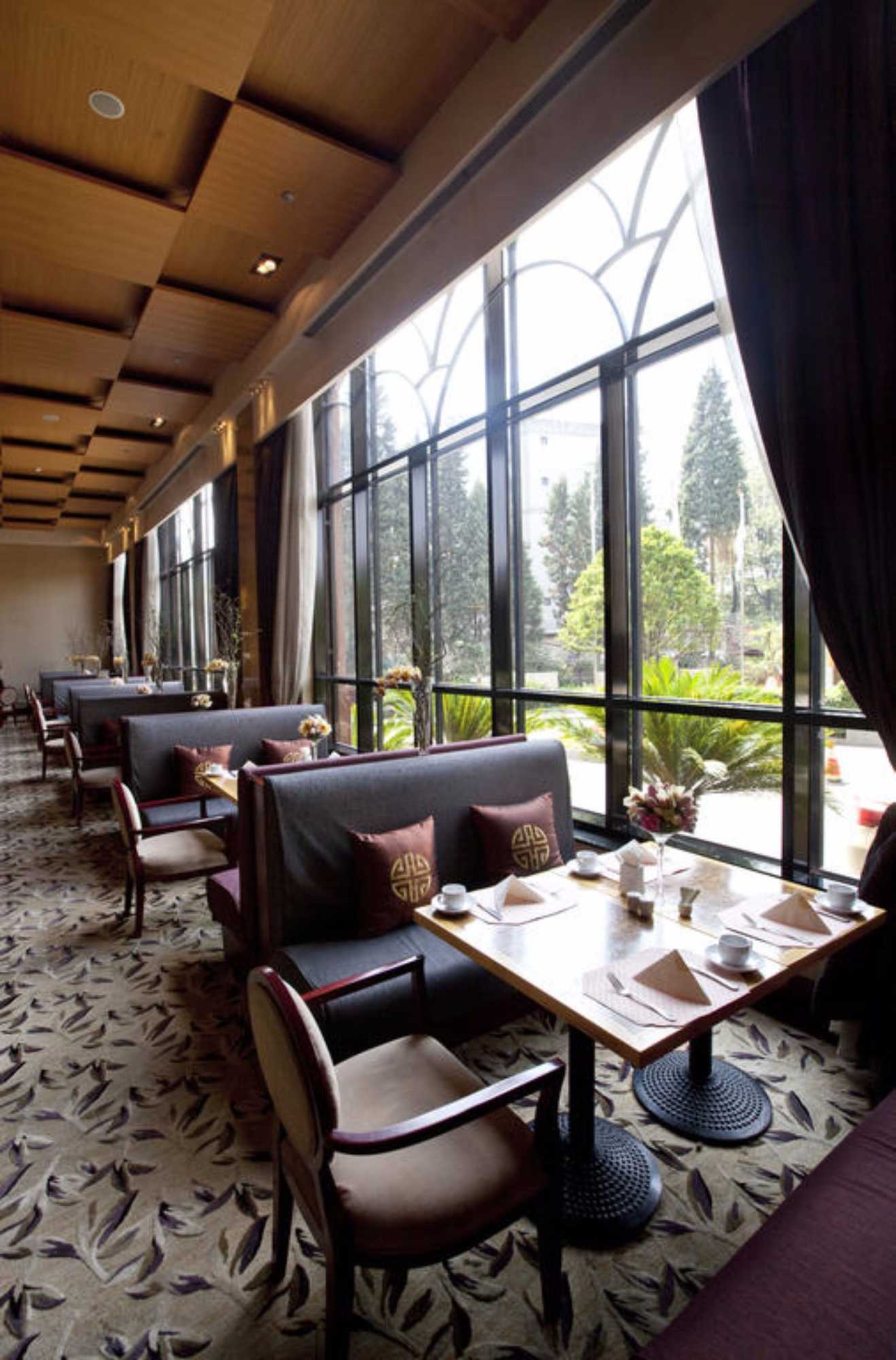 Gift card for Zhongwei Green Lake Hotel Kunming Gift card for Zhongwei Green Lake Hotel Kunming