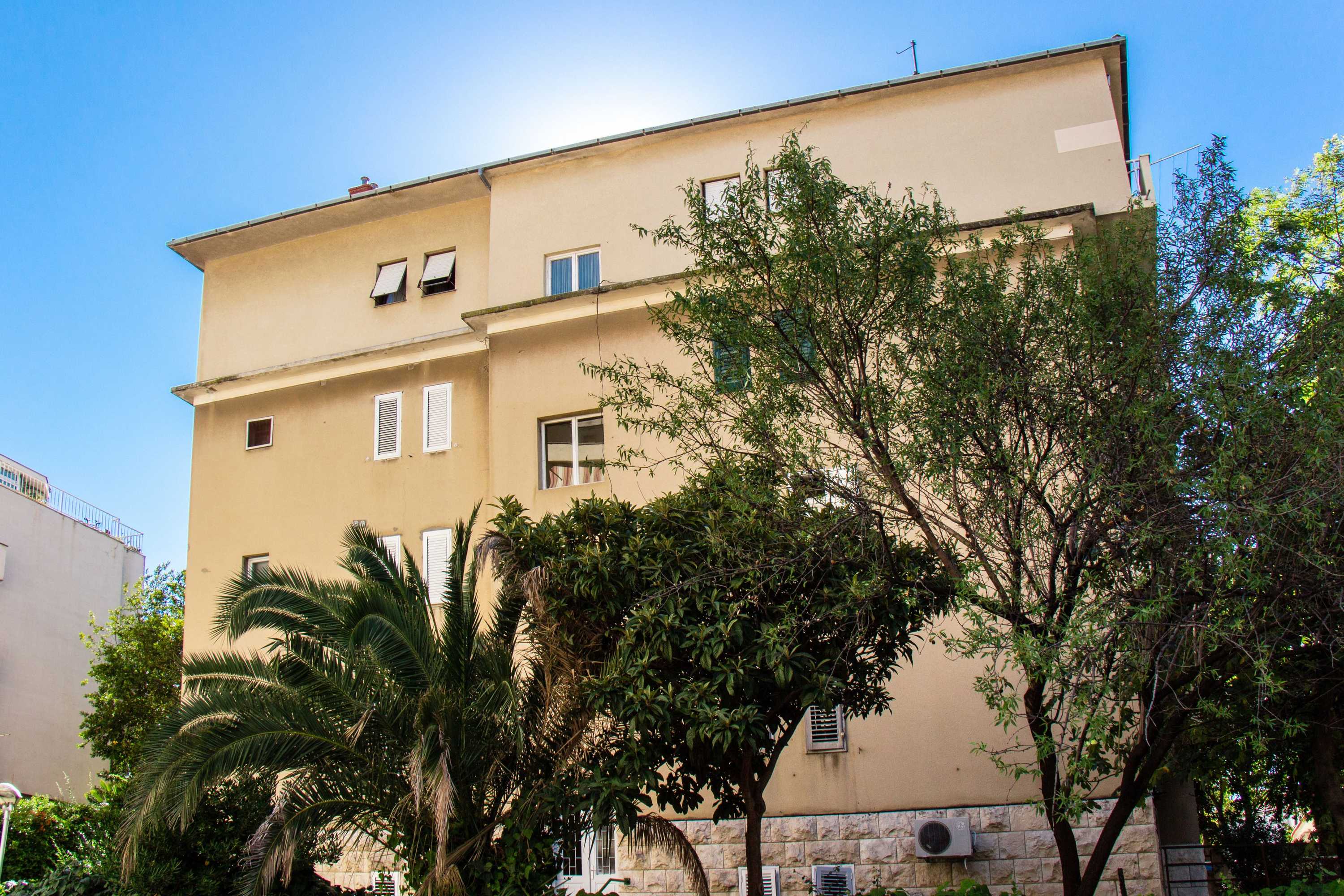 Gift card for Lugo Apartments