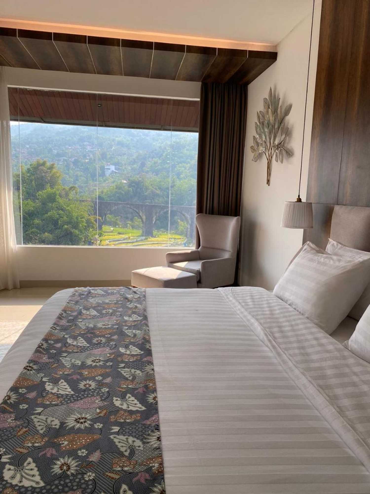 Gift card for Forest Hills Hotel