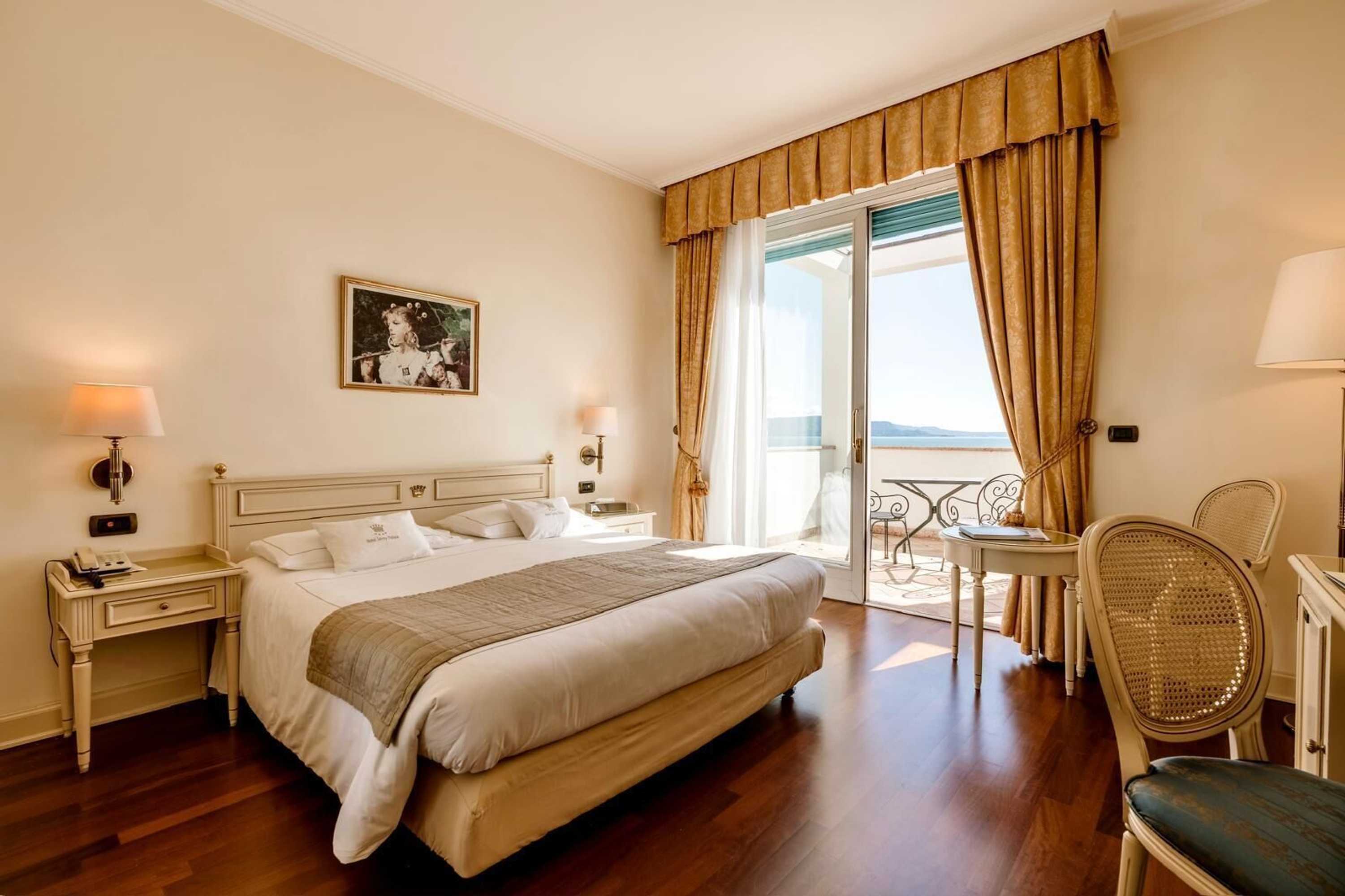 Gift card for Hotel Savoy Palace Gift card for Hotel Savoy Palace