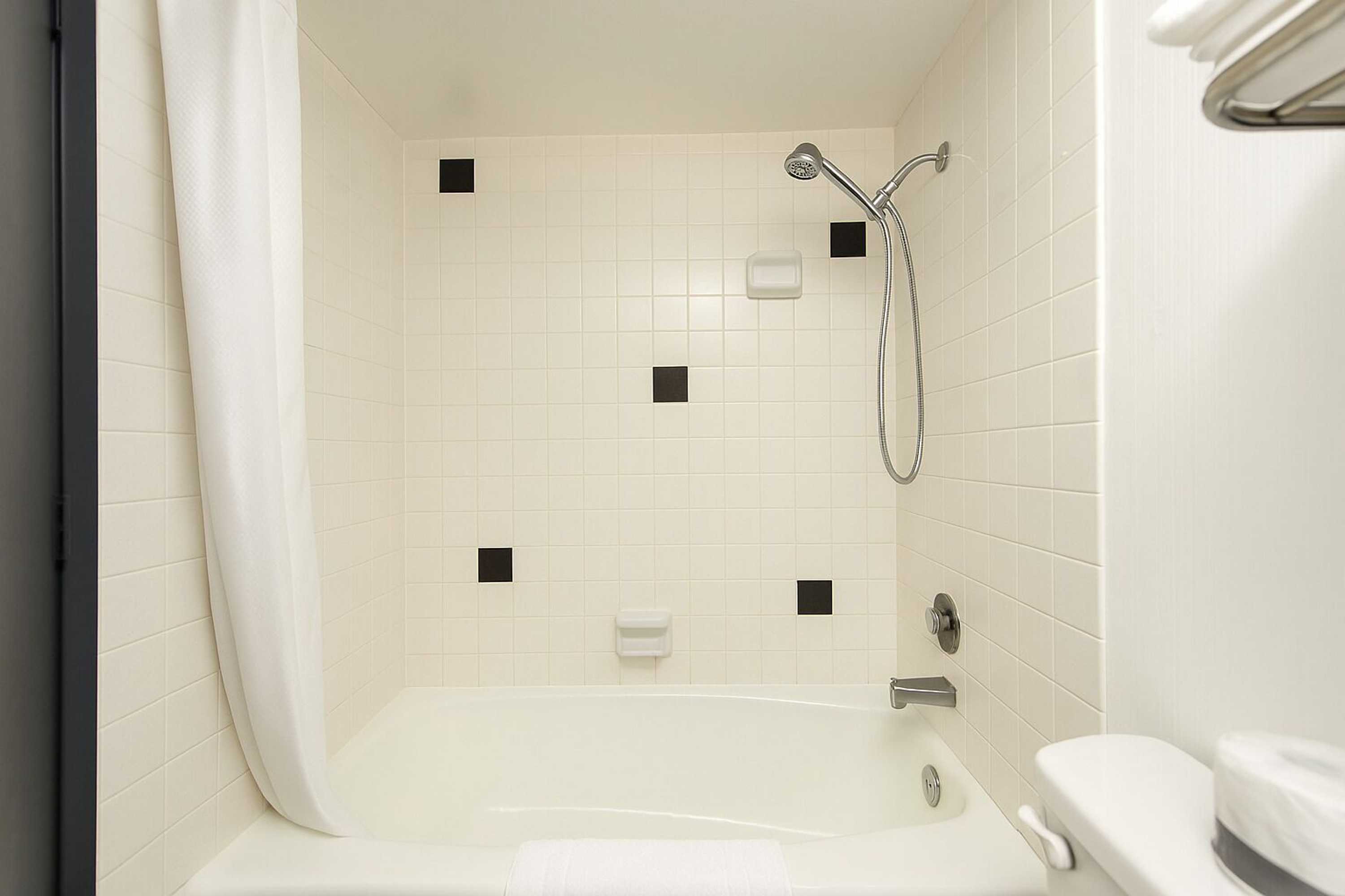 Gift card for Oyster Bay Inn & Suites