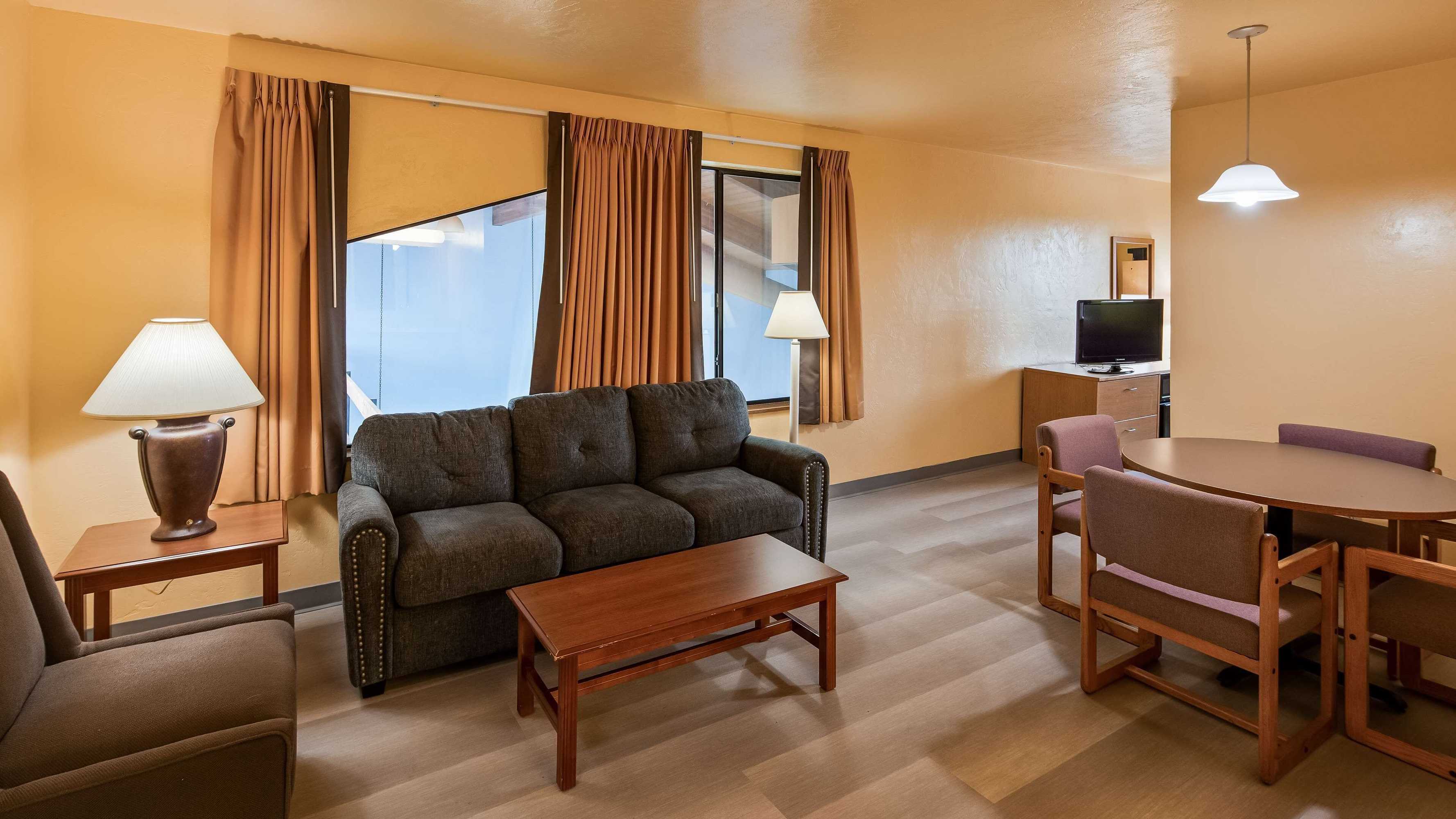 Gift card for Surestay Hotel by Best Western Ellensburg Gift card for Surestay Hotel by Best Western Ellensburg
