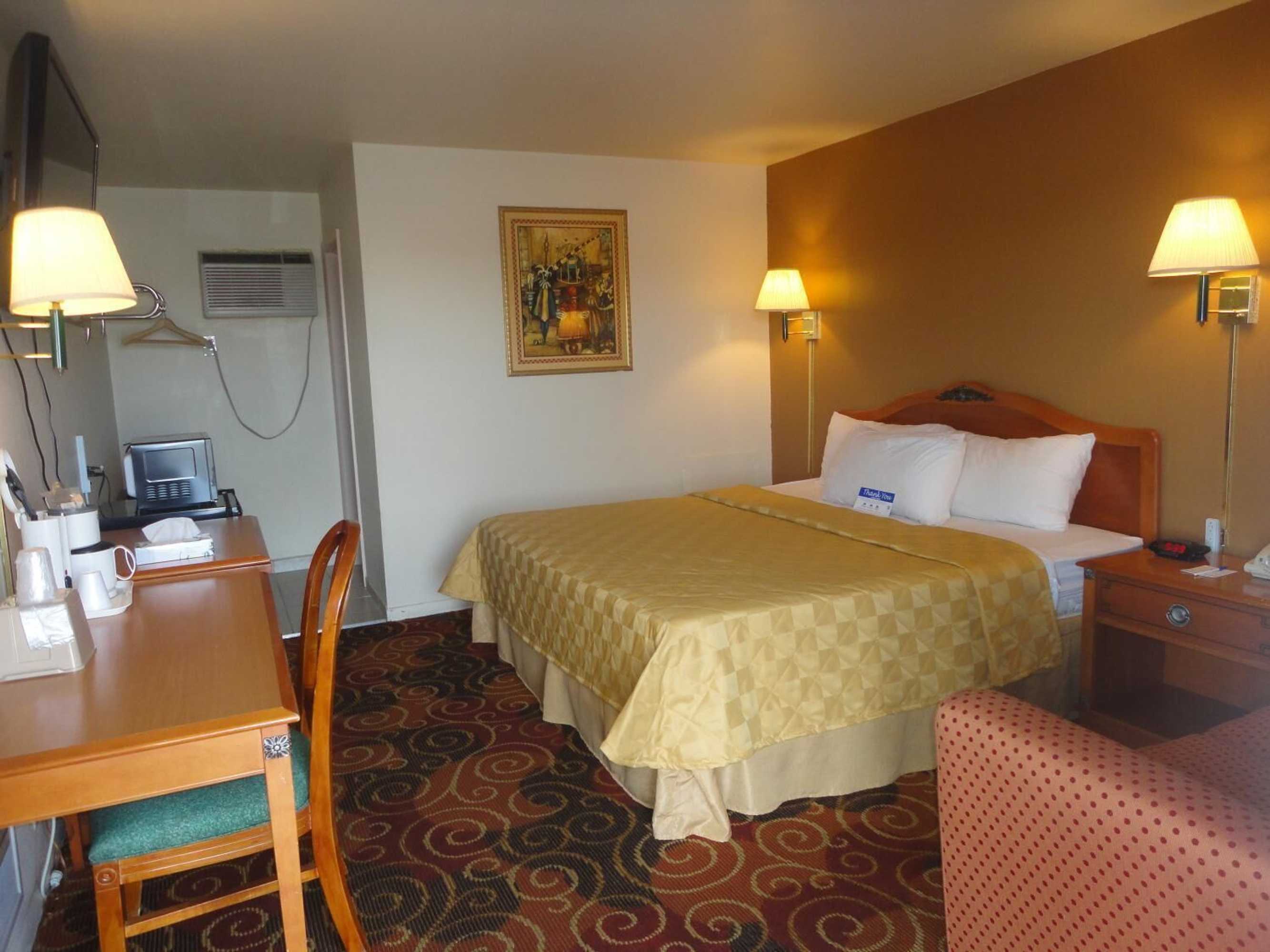 Gift card for Americas Best Value Inn Santa Rosa, NM Gift card for Americas Best Value Inn Santa Rosa, NM
