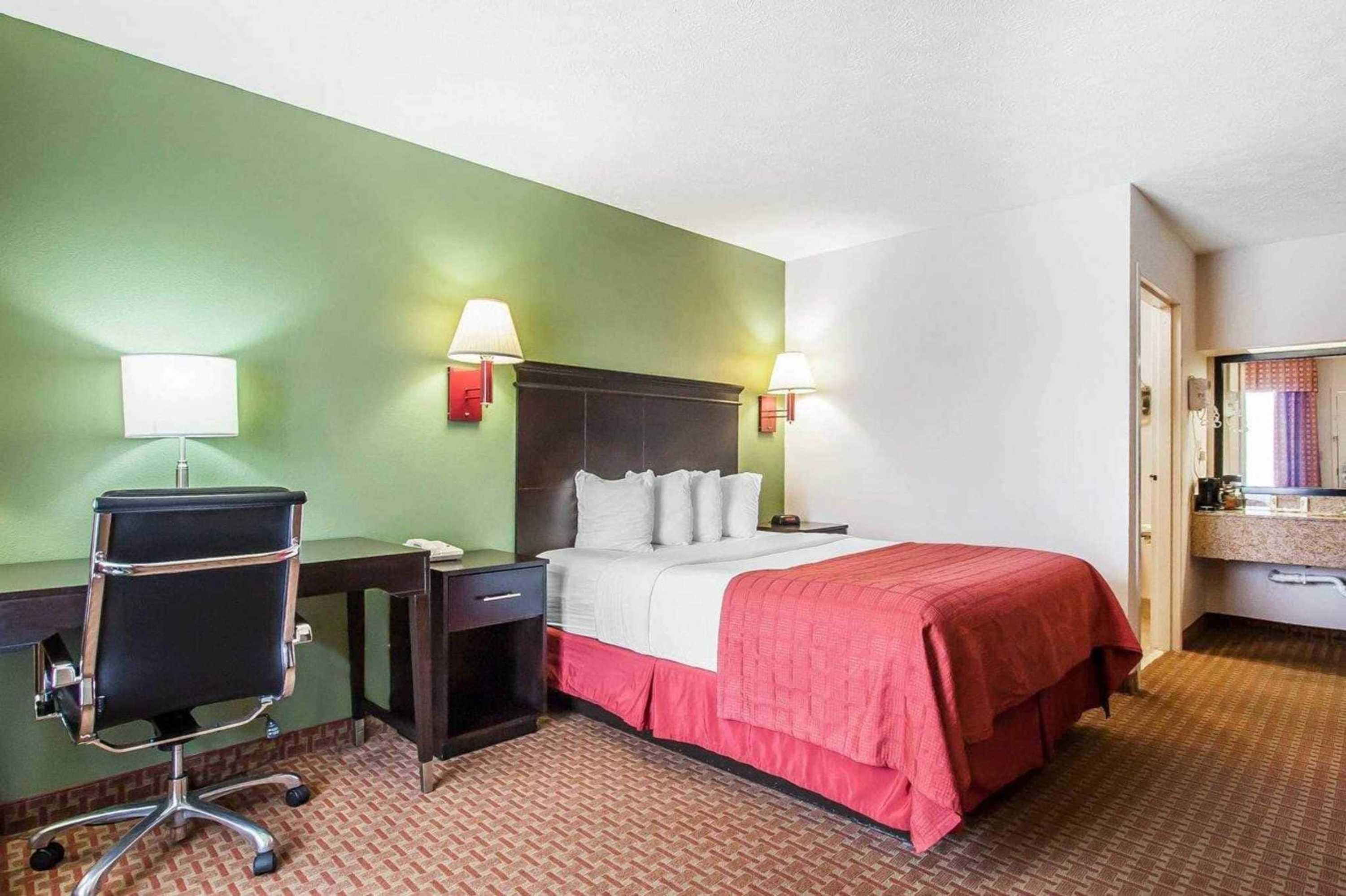 Gift card for Quality Inn Savannah South Gift card for Quality Inn Savannah South