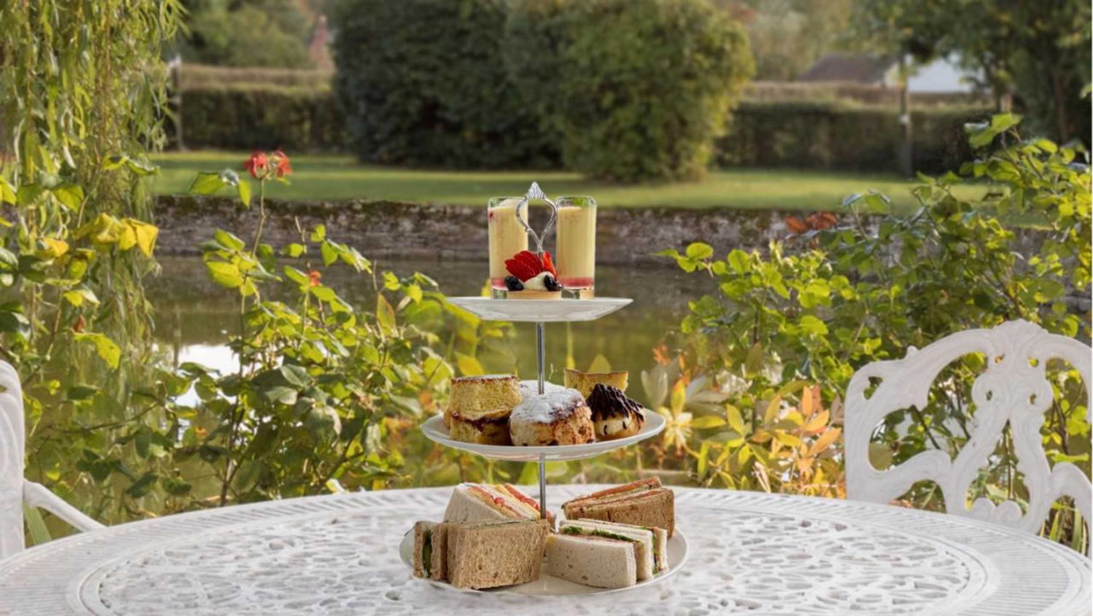Gift card for Corse Lawn House Hotel