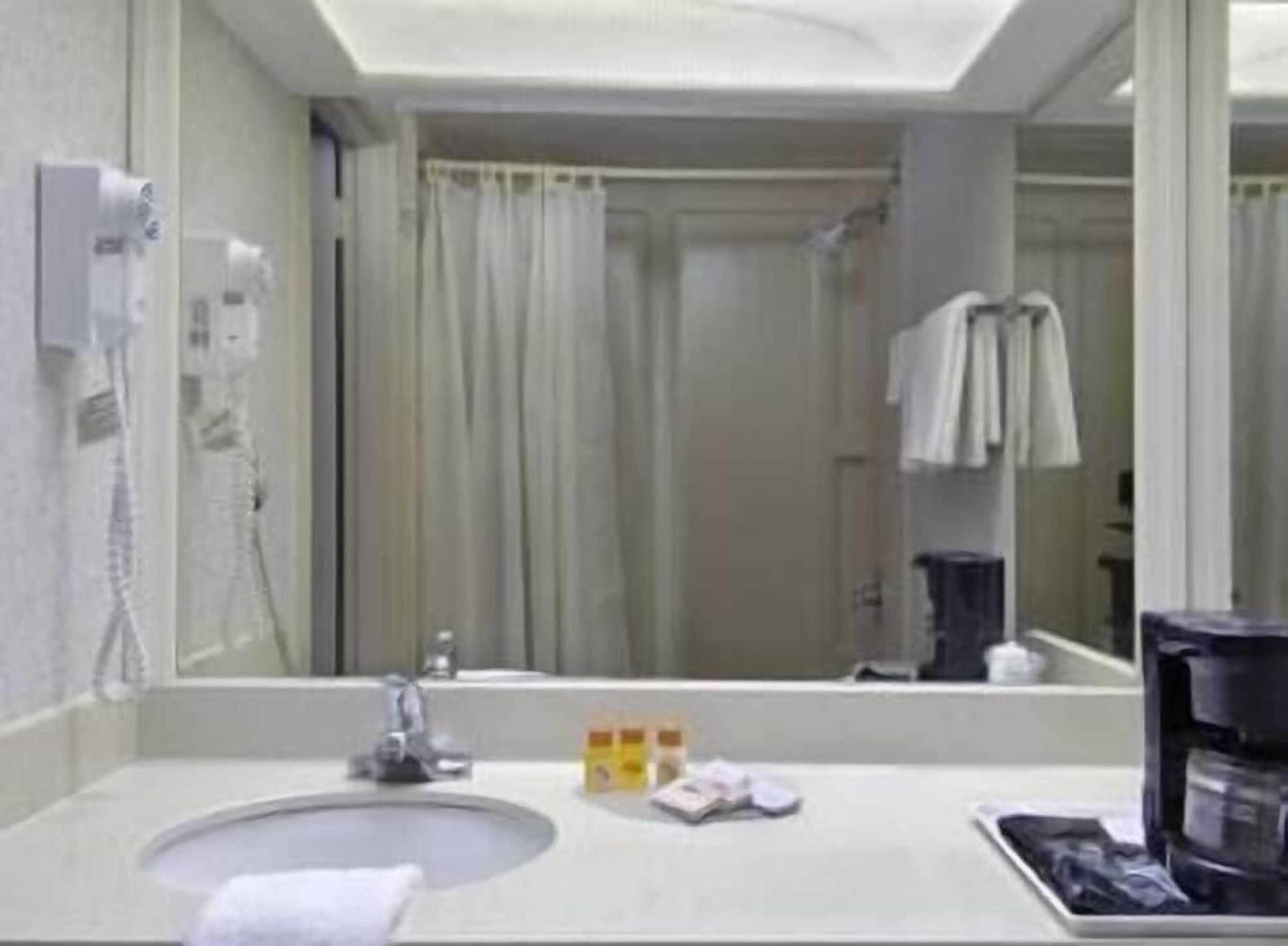 Gift card for Motel 6 New Brunswick