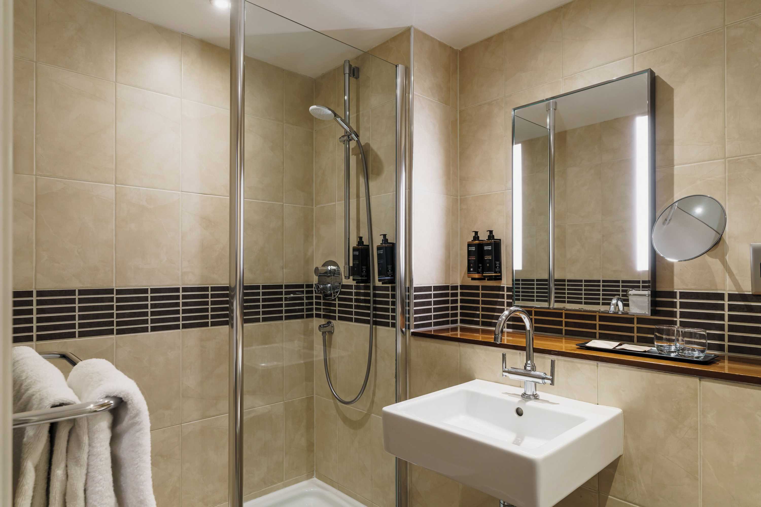 Gift card for Mercure Exeter Southgate Hotel Gift card for Mercure Exeter Southgate Hotel