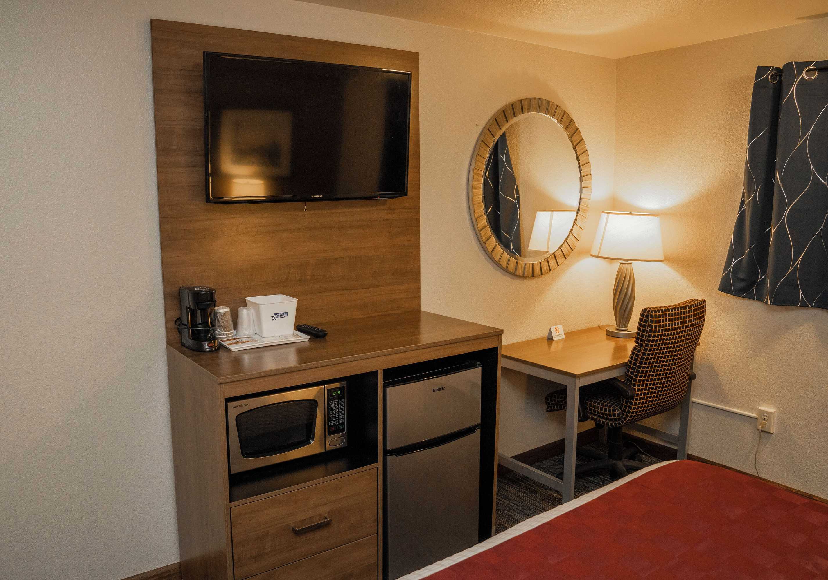 Gift card for Americas Best Value Inn Lynnwood Seattle Gift card for Americas Best Value Inn Lynnwood Seattle