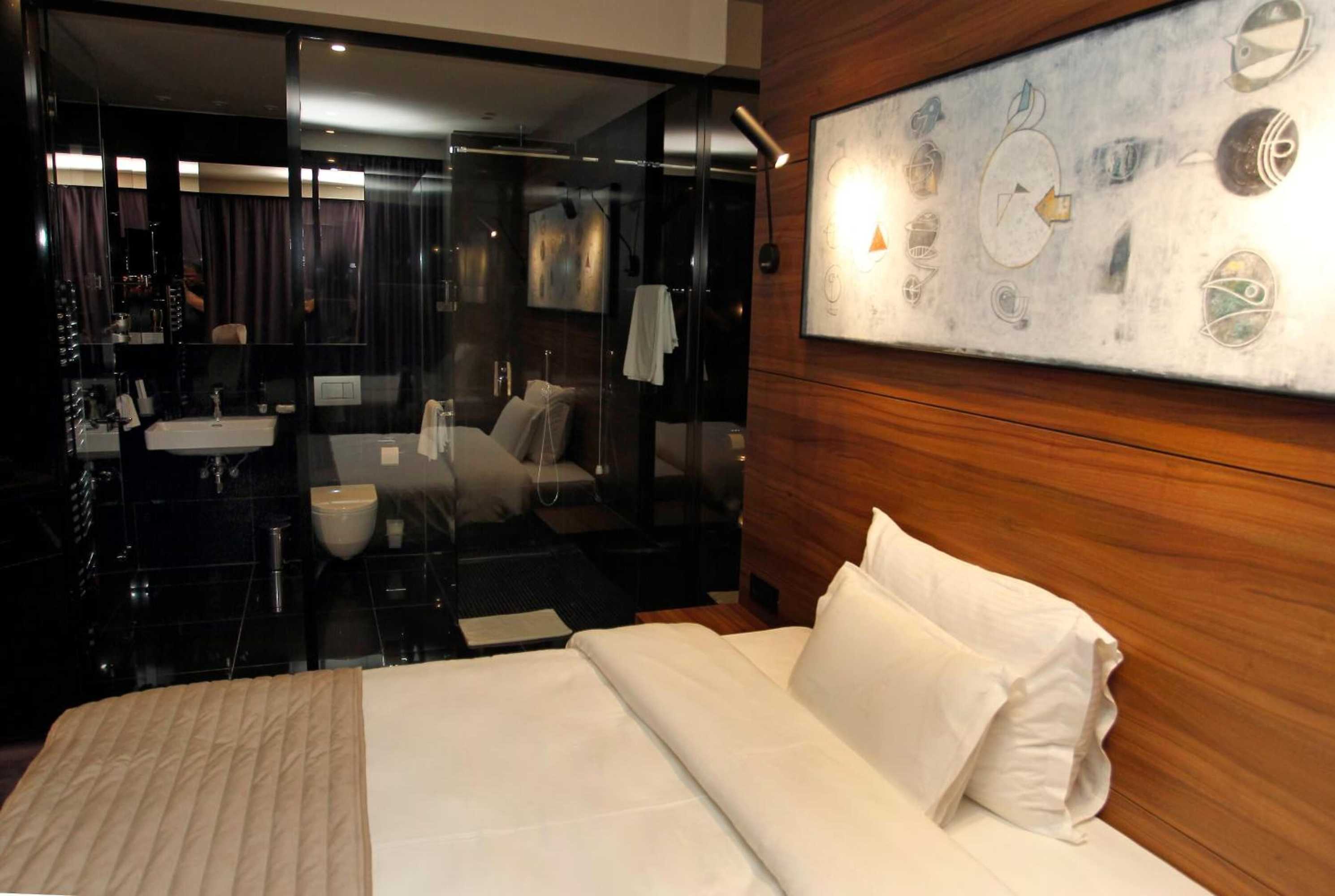 Gift card for Ambasador Hotel Gift card for Ambasador Hotel