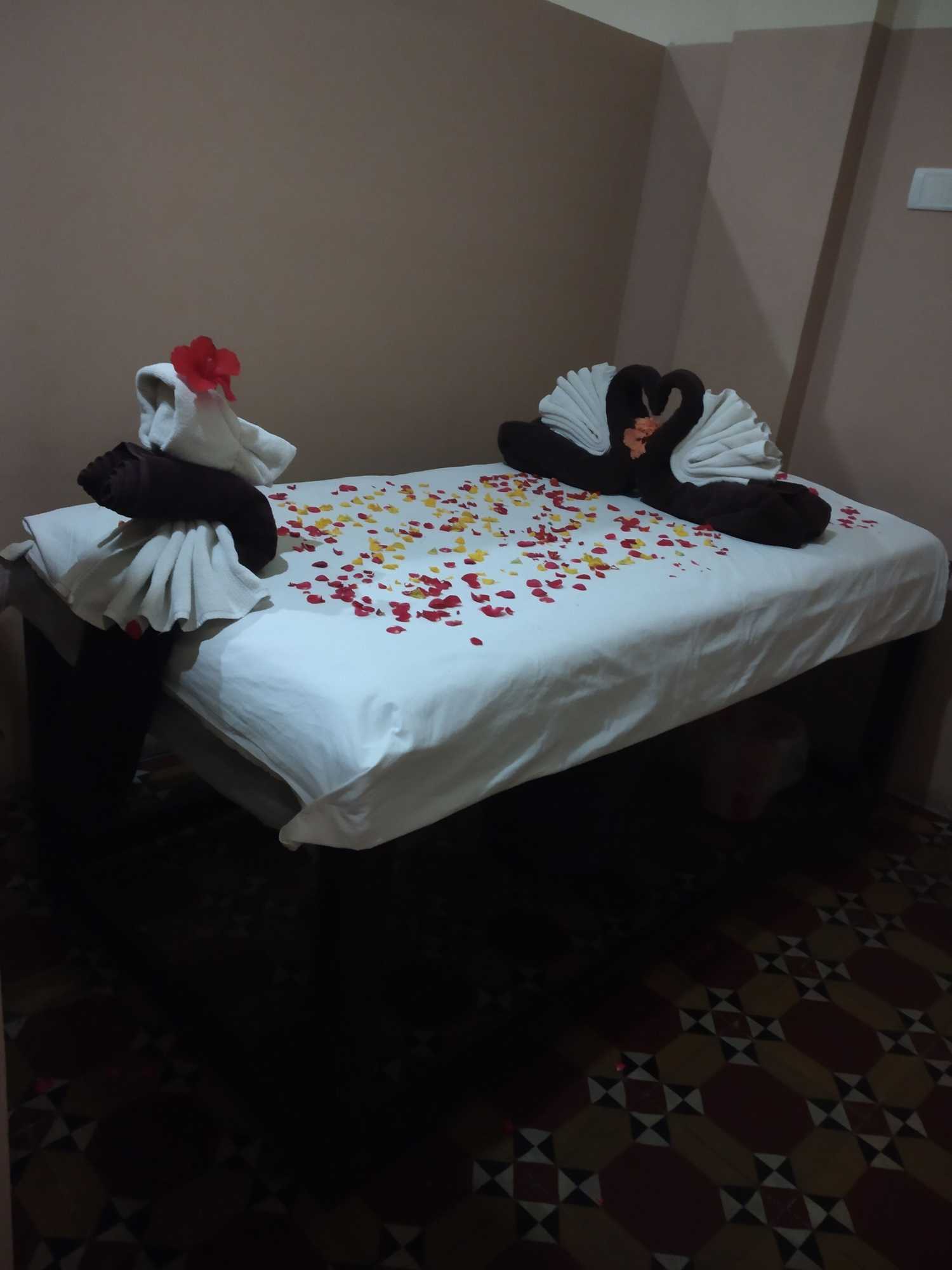 Gift card for Ams Raj Palace Sundar Gift card for Ams Raj Palace Sundar